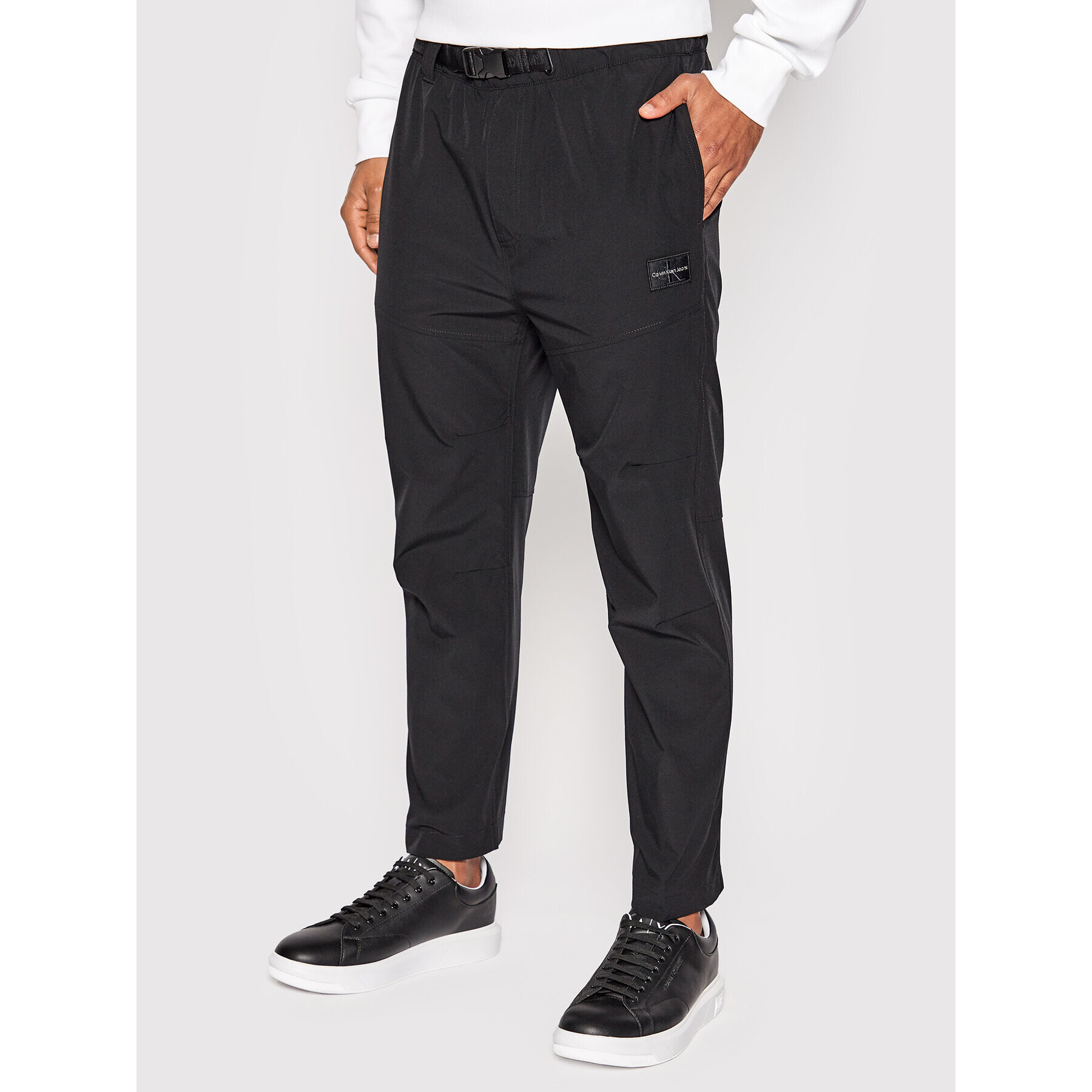 Calvin Klein Jeans Pantaloni din material J30J320893 Negru Regular Fit - Pled.ro