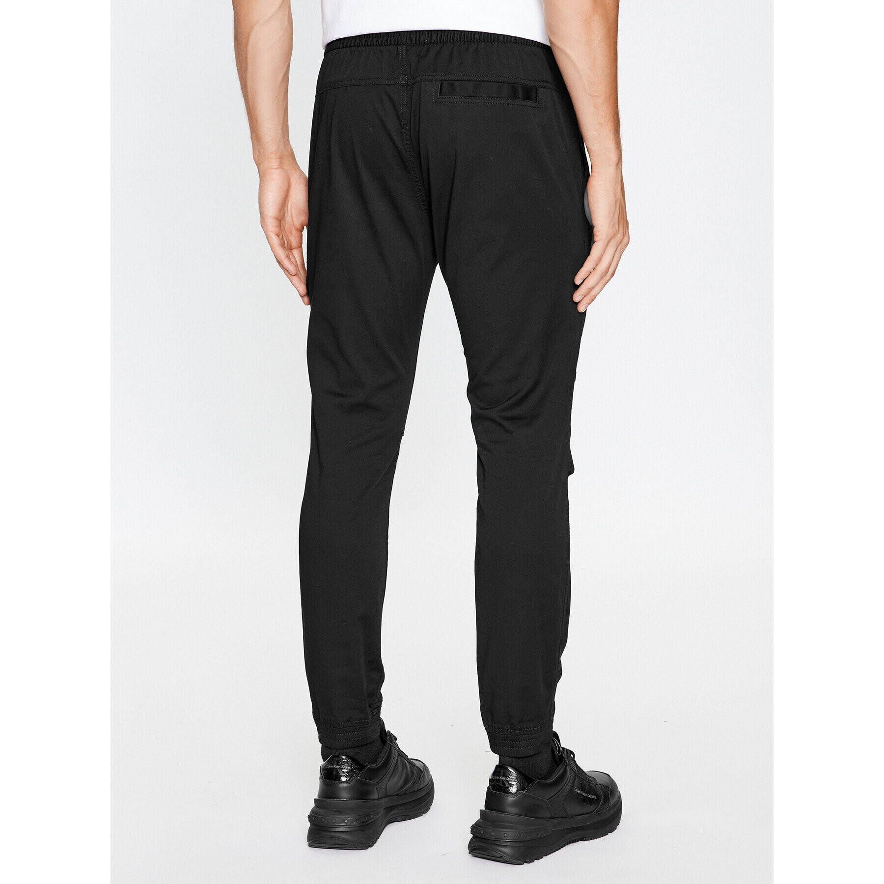 Calvin Klein Jeans Pantaloni din material Monologo J30J324045 Negru Slim Fit - Pled.ro