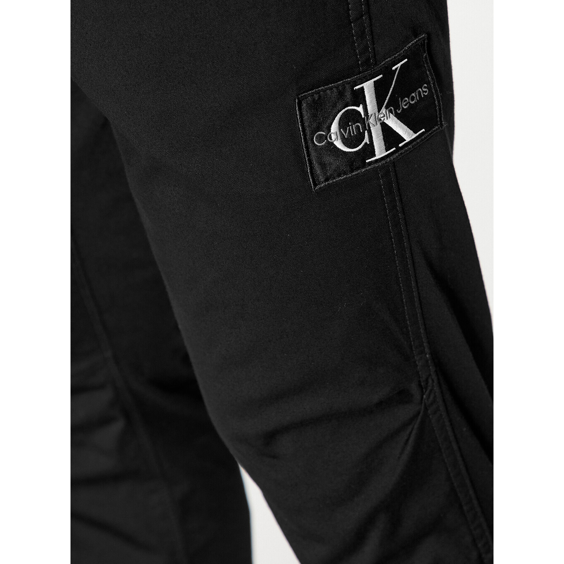 Calvin Klein Jeans Pantaloni din material Monologo J30J324045 Negru Slim Fit - Pled.ro