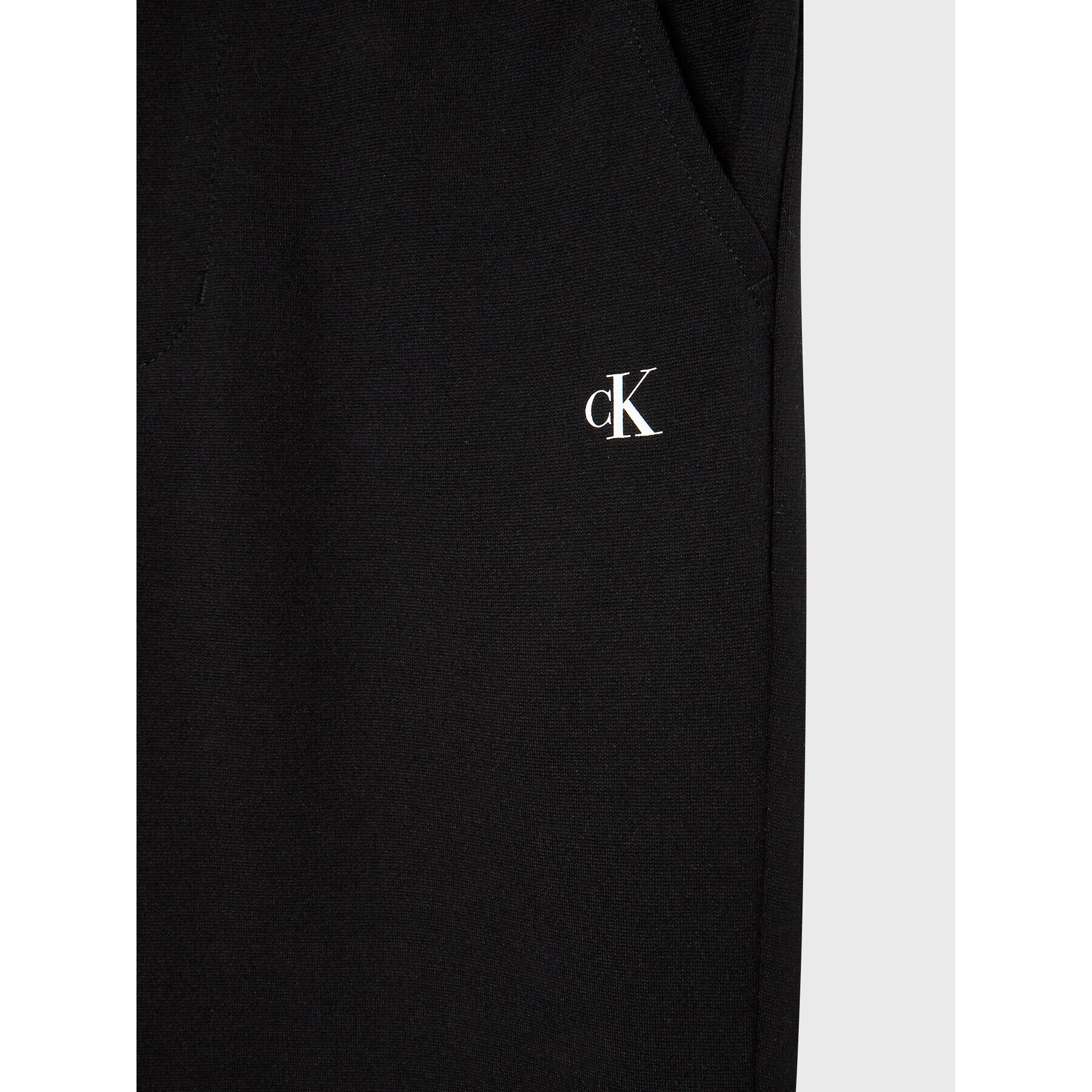 Calvin Klein Jeans Pantaloni din material Punto IB0IB01482 Negru Regular Fit - Pled.ro