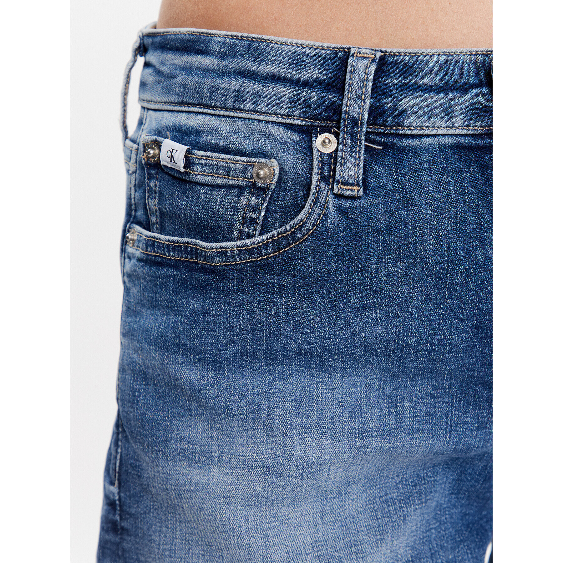 Calvin Klein Jeans Pantaloni scurți de blugi J20J220646 Albastru Regular Fit - Pled.ro