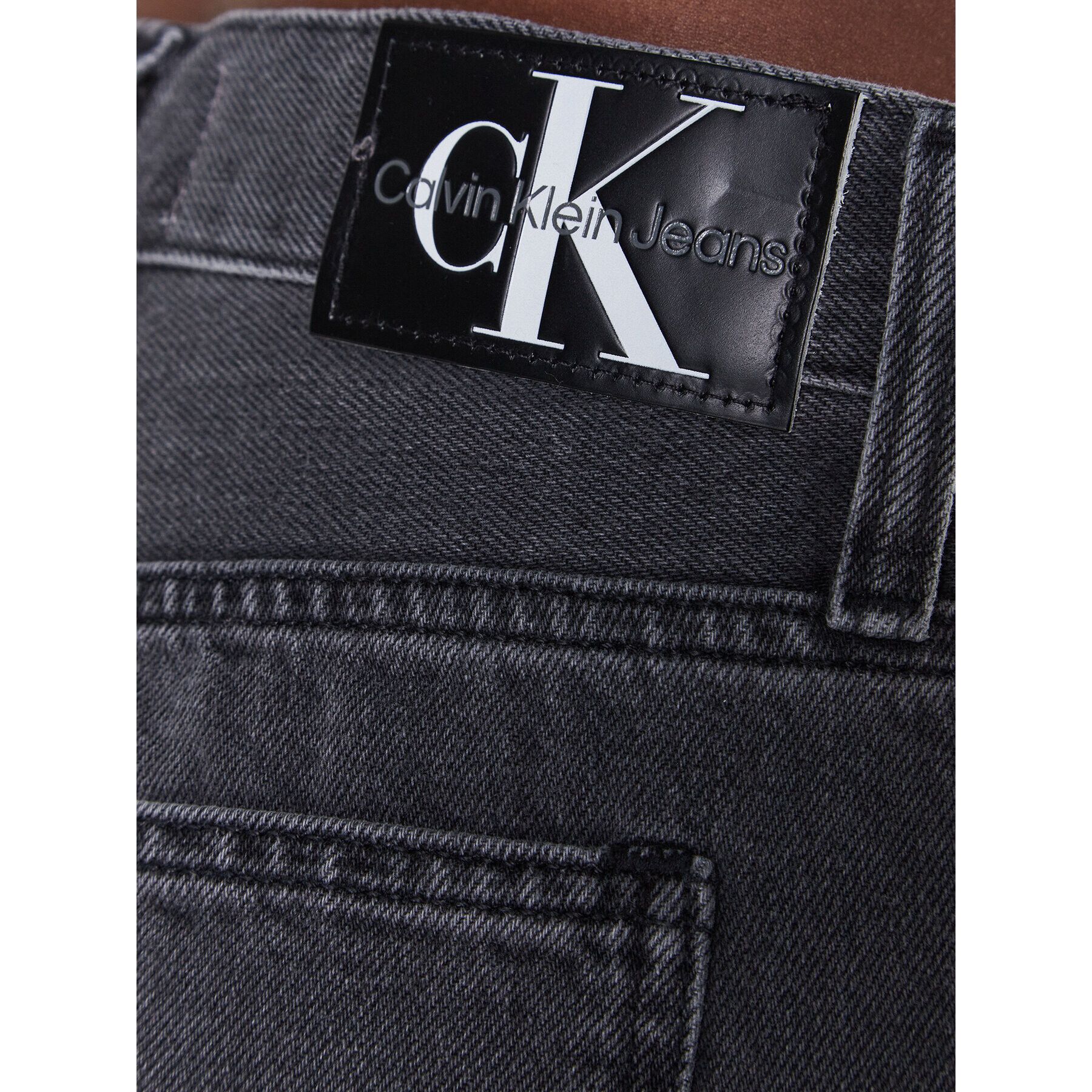 Calvin Klein Jeans Pantaloni scurți de blugi J20J220647 Negru Mom Fit - Pled.ro