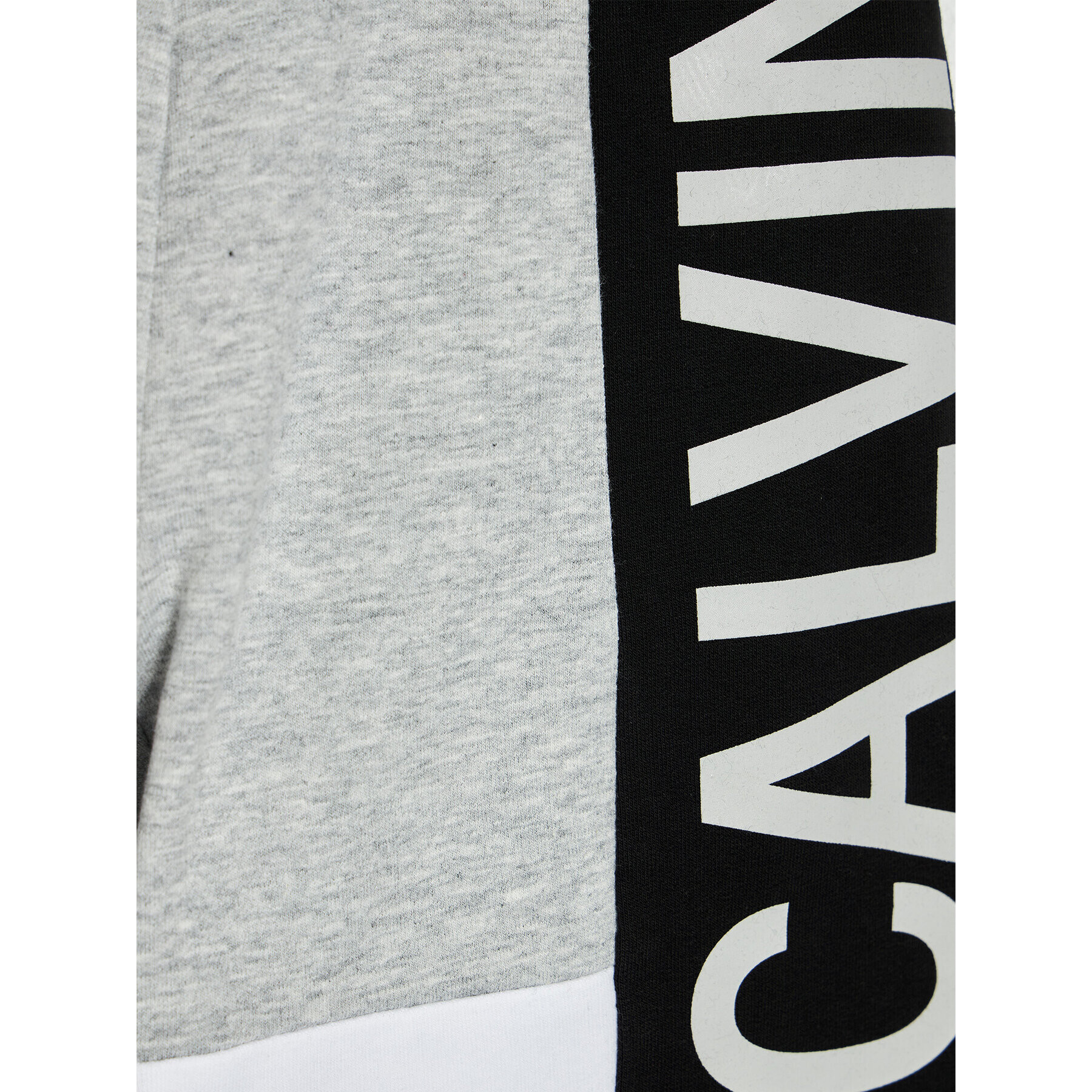 Calvin Klein Jeans Pantaloni scurți sport Colour Block Logo IB0IB00787 Gri Regular Fit - Pled.ro