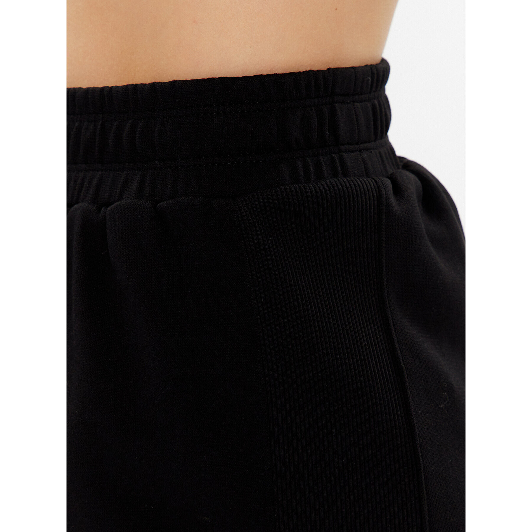 Calvin Klein Jeans Pantaloni scurți sport J20J221054 Negru Regular Fit - Pled.ro