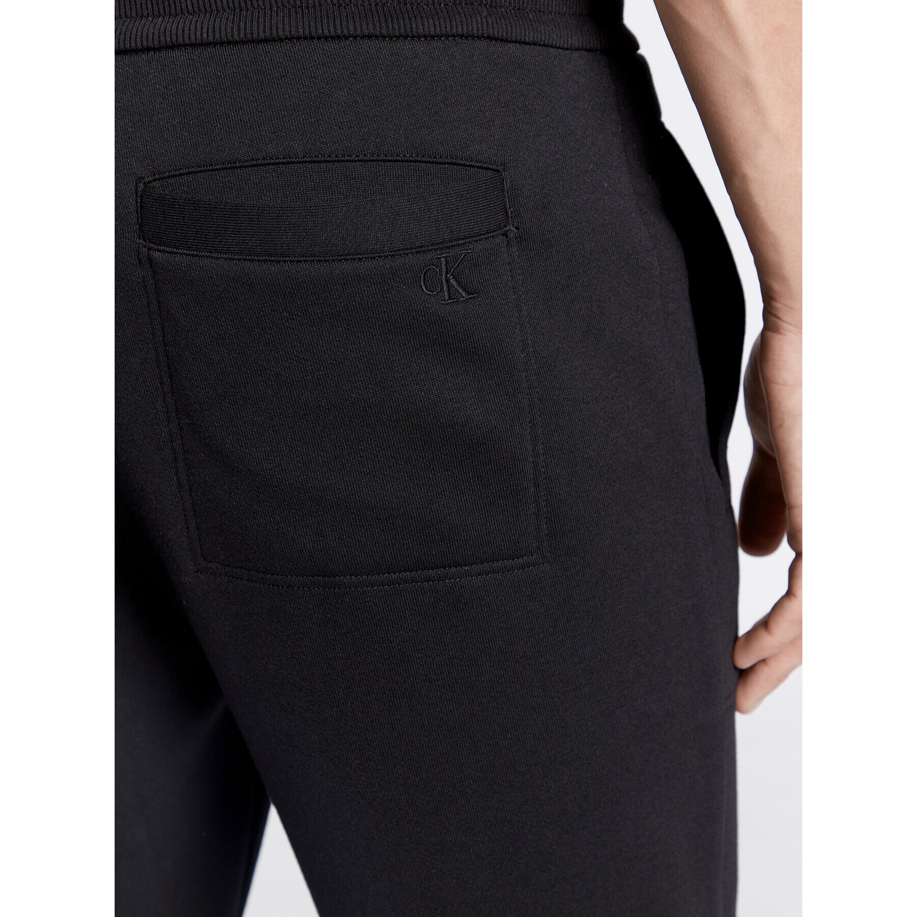 Calvin Klein Jeans Pantaloni trening J30J320899 Negru Regular Fit - Pled.ro