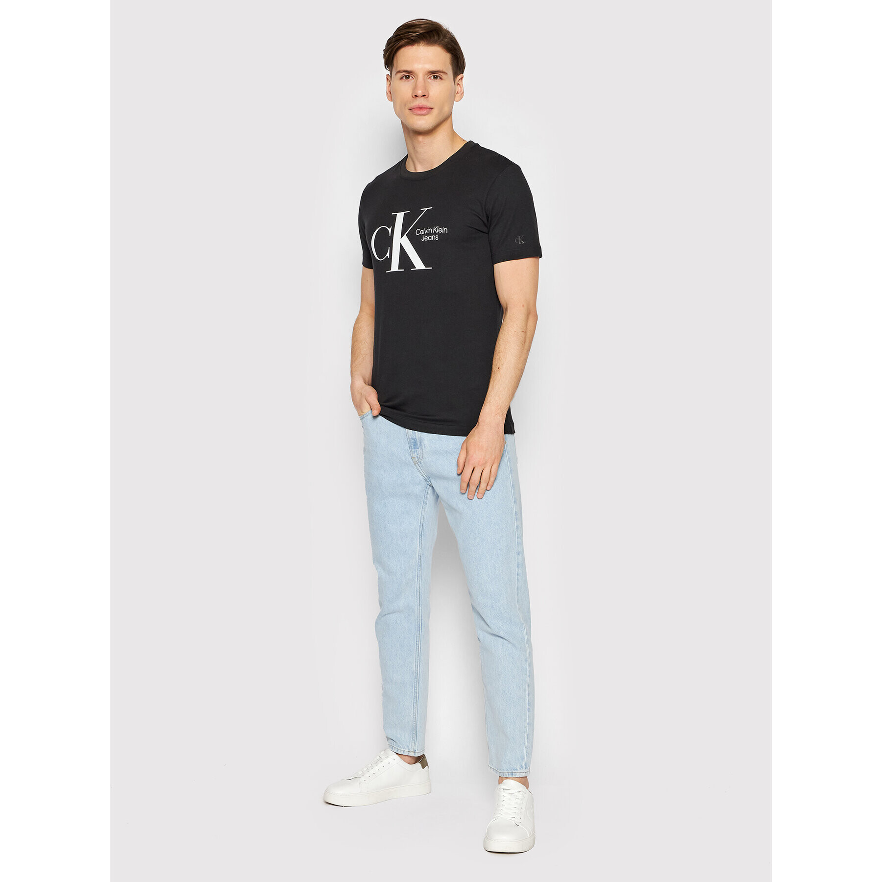 Calvin Klein Jeans Tricou J30J320189 Negru Regular Fit - Pled.ro