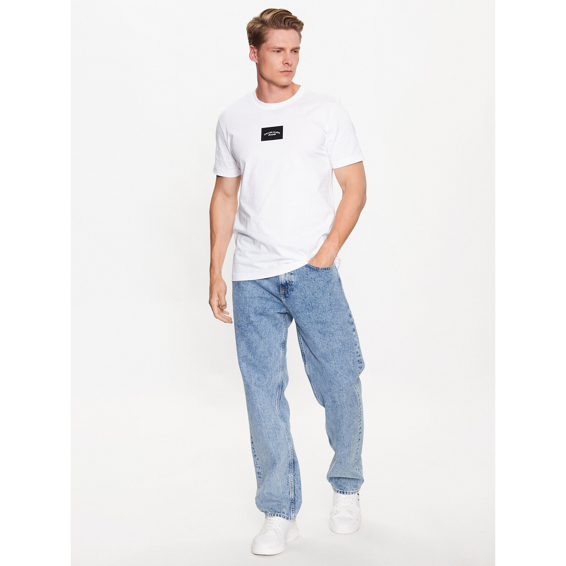 Calvin Klein Jeans Tricou J30J323523 Alb Regular Fit - Pled.ro