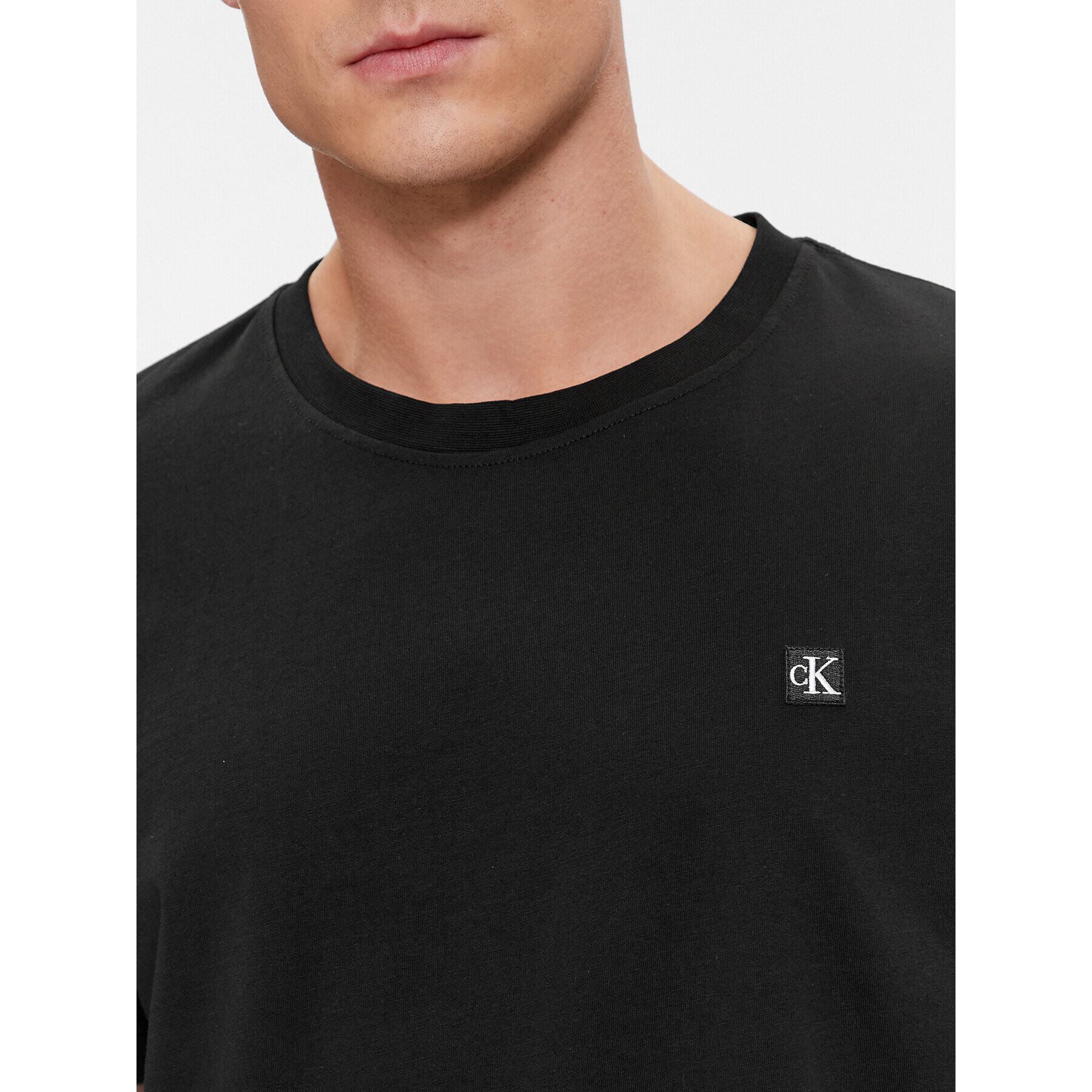 Calvin Klein Jeans Tricou J30J325268 Negru Regular Fit - Pled.ro