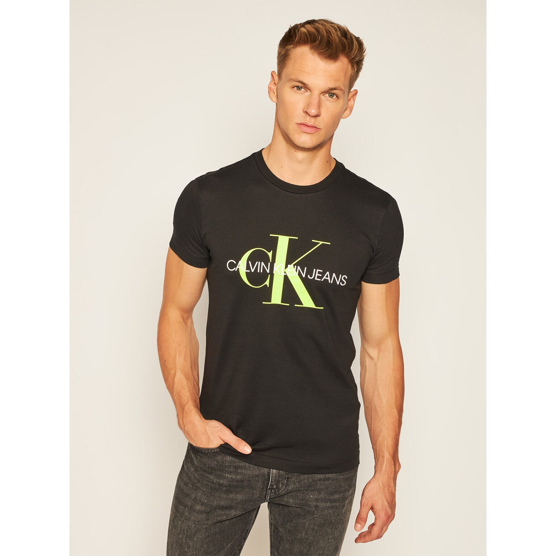 Calvin Klein Jeans Tricou Logo J30J314551 Negru Slim Fit - Pled.ro