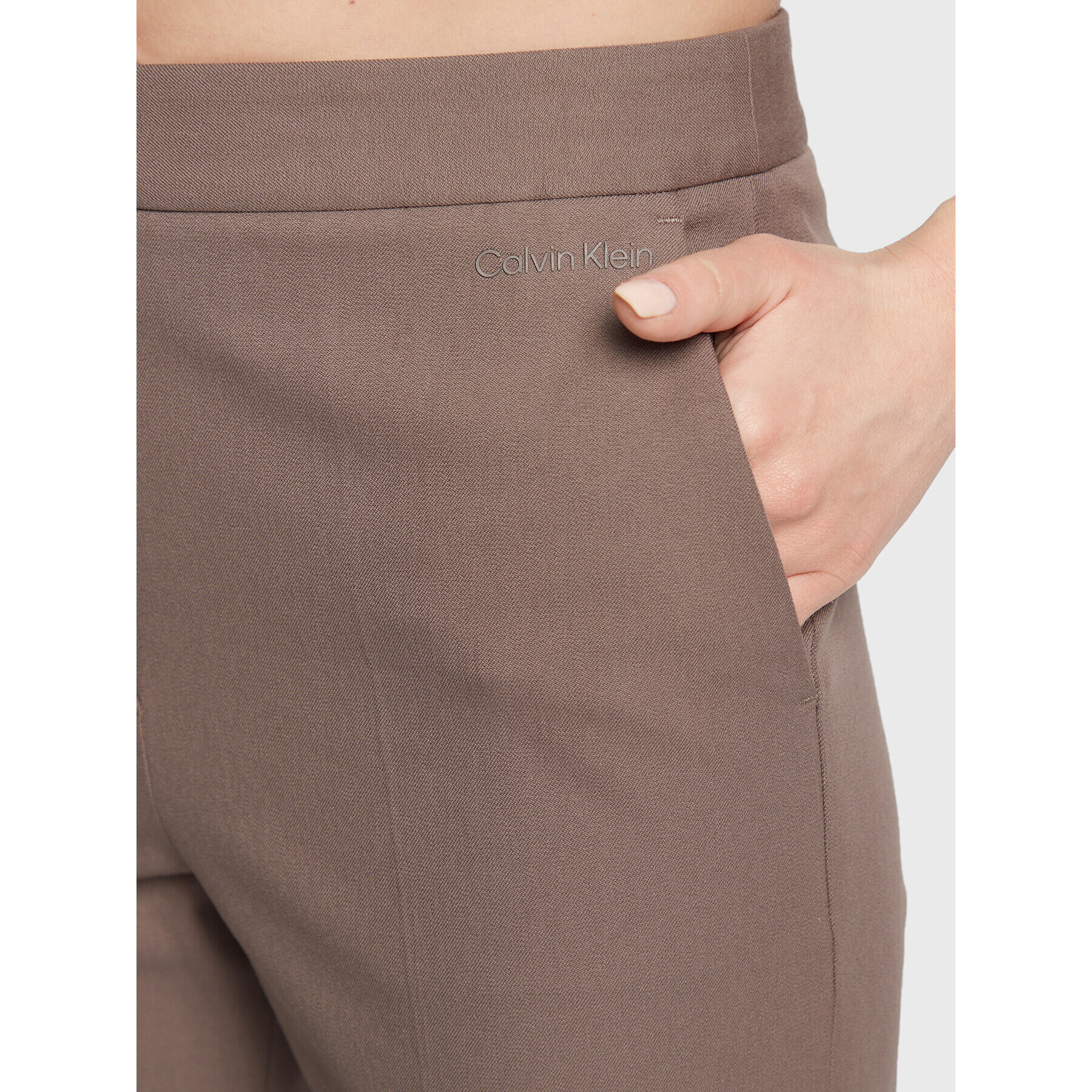 Calvin Klein Pantaloni din material Gabardine K20K203774 Gri Regular Fit - Pled.ro