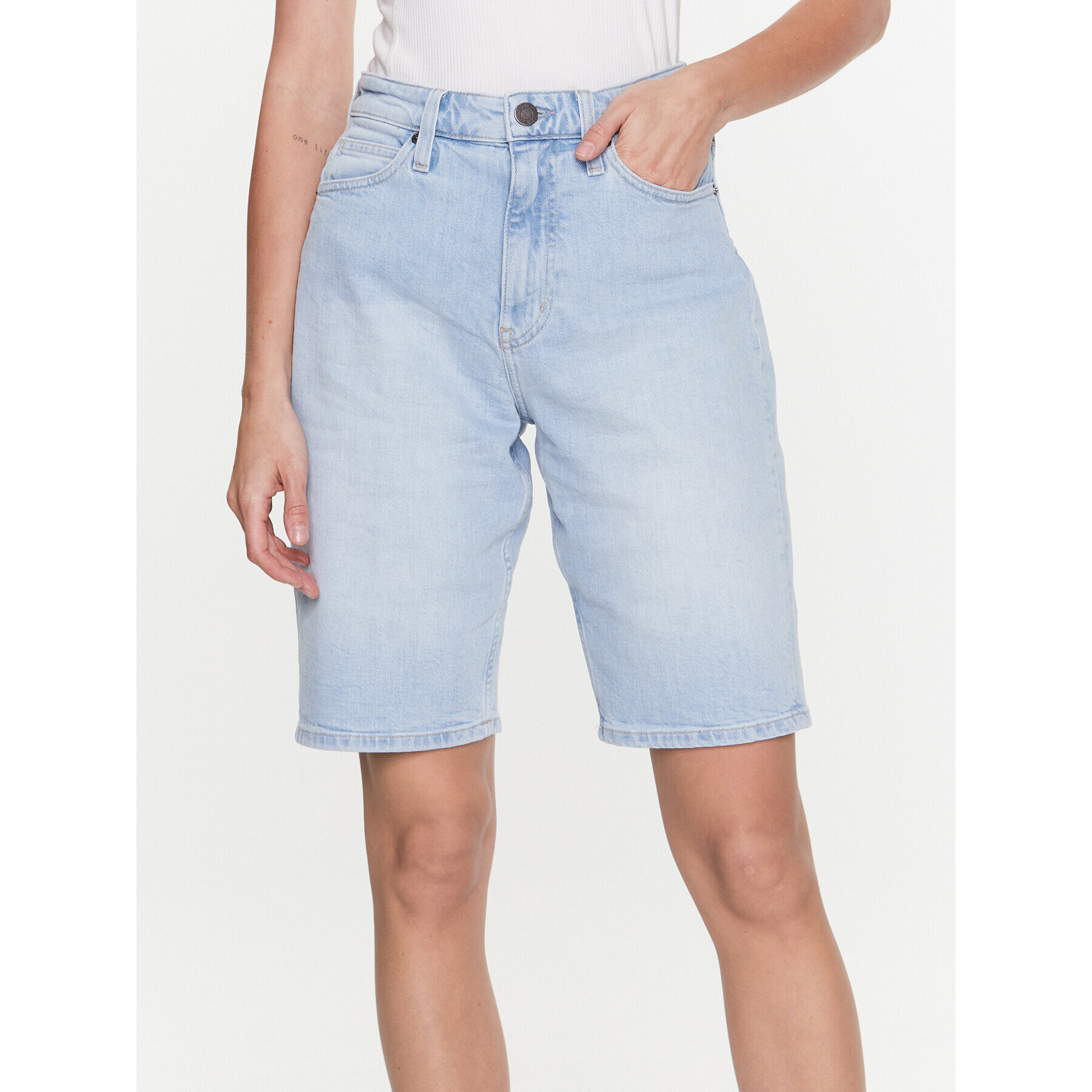 Calvin Klein Pantaloni scurți de blugi K20K205169 Albastru Regular Fit - Pled.ro