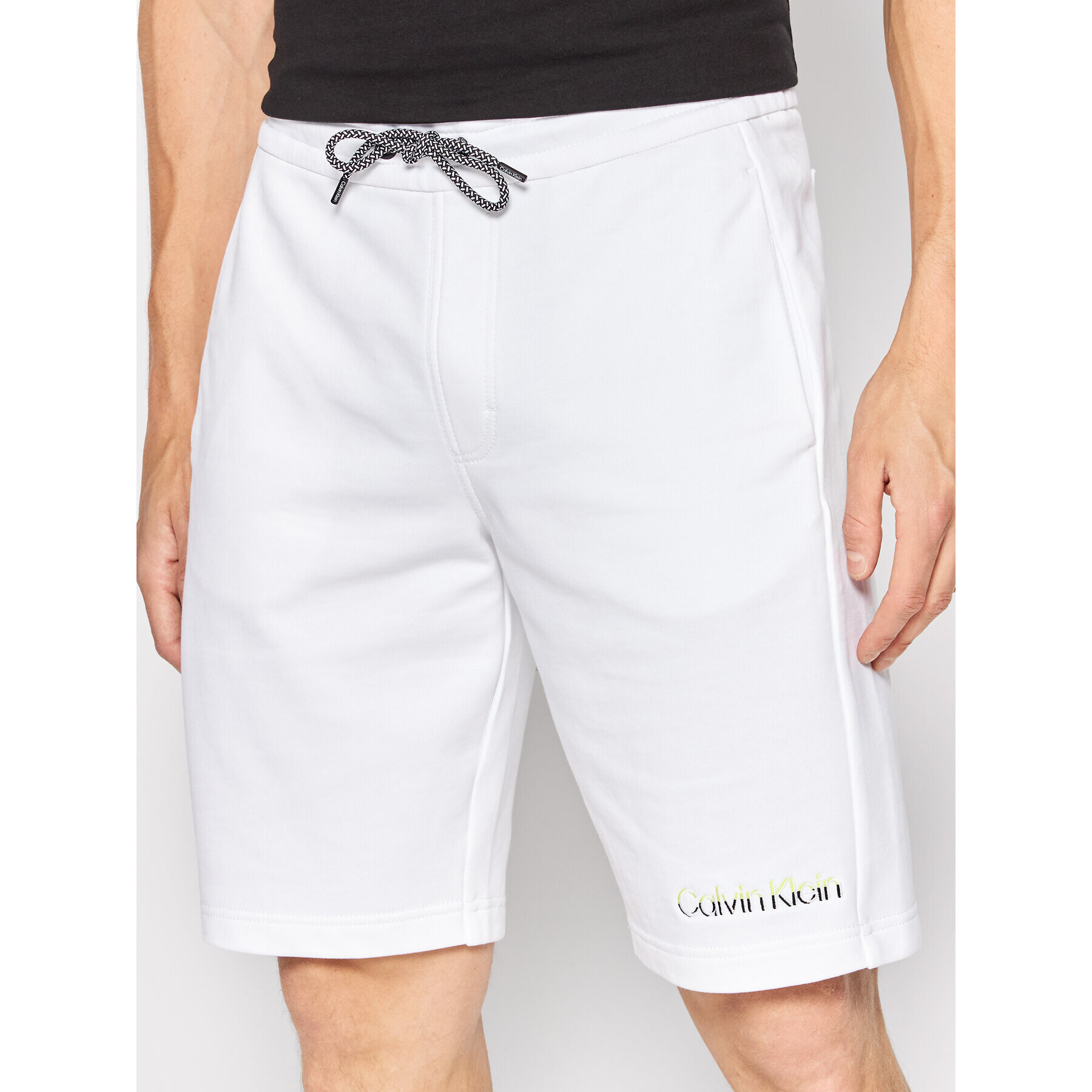 Calvin Klein Pantaloni scurți sport Multicolour Logo K10K108936 Alb Regular Fit - Pled.ro