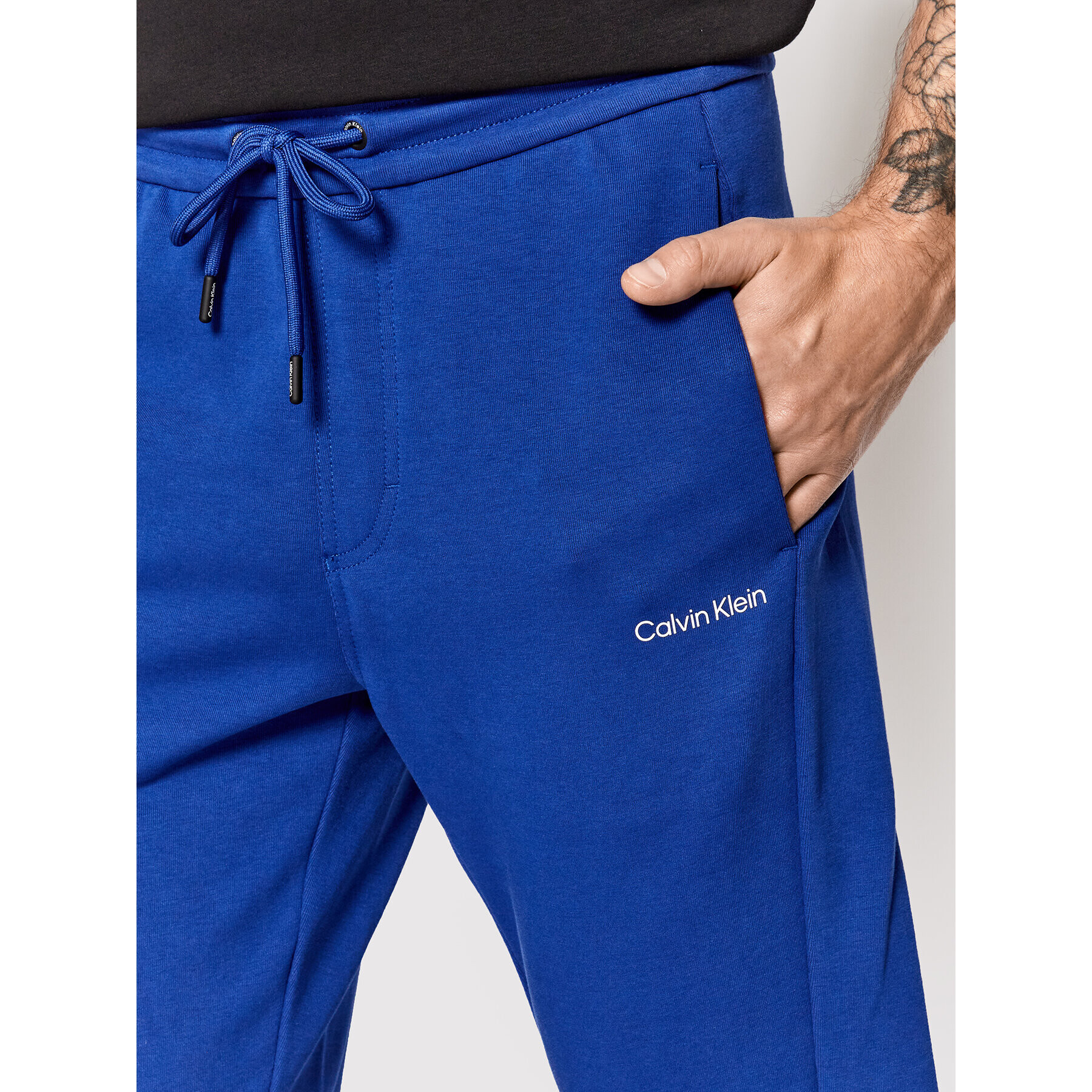 Calvin Klein Pantaloni trening Interlock K10K108941 Albastru Regular Fit - Pled.ro