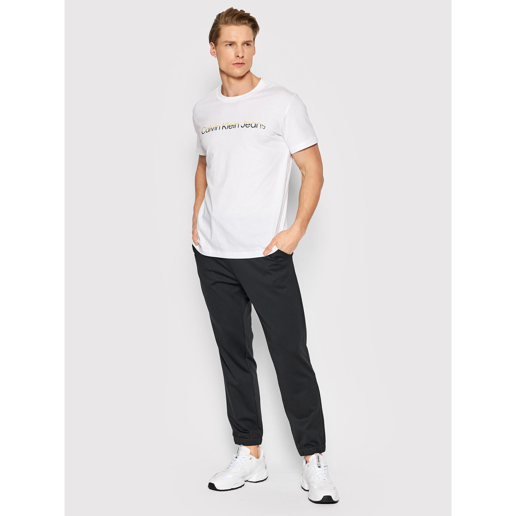 Calvin Klein Pantaloni trening K10K108646 Negru Slim Fit - Pled.ro