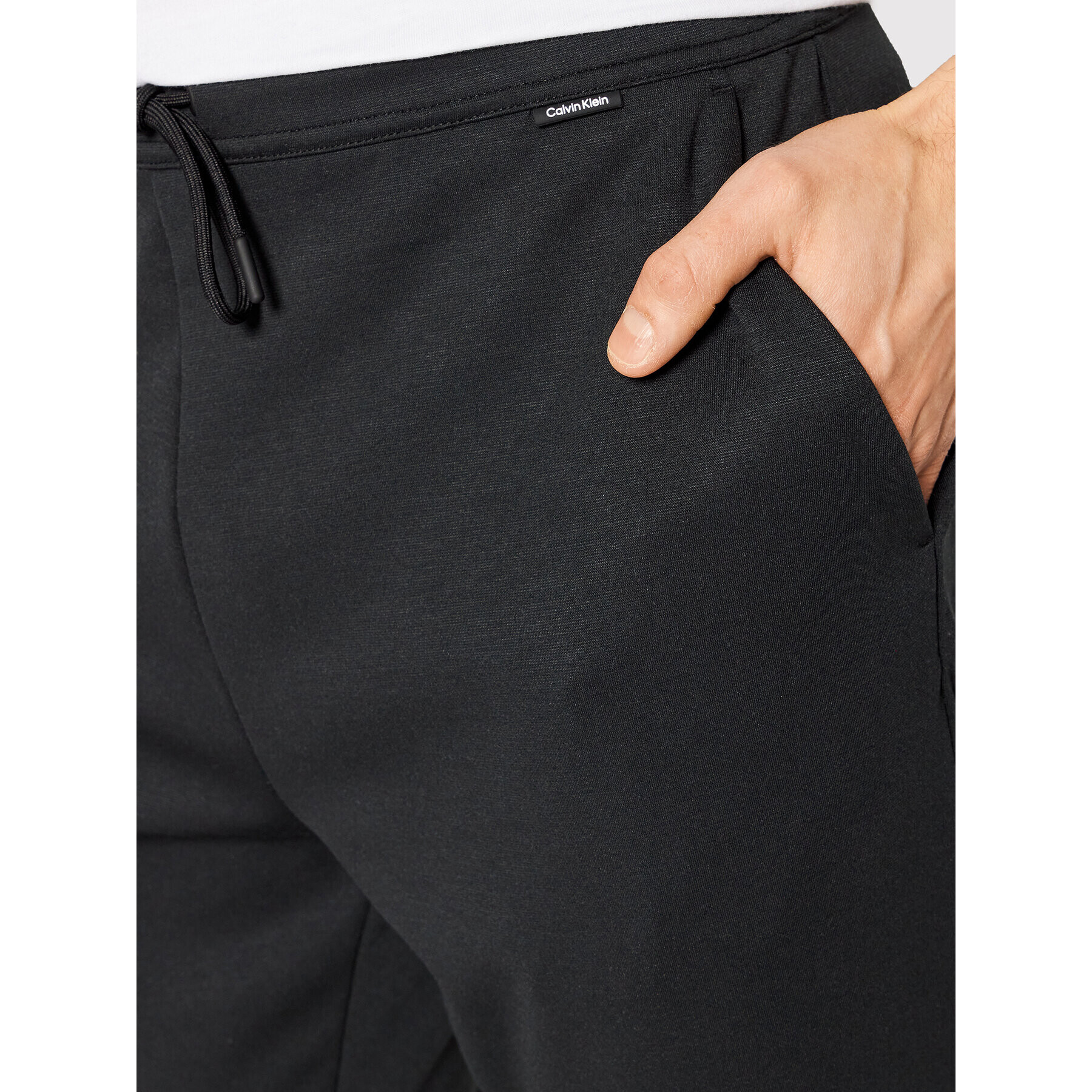 Calvin Klein Pantaloni trening K10K108646 Negru Slim Fit - Pled.ro