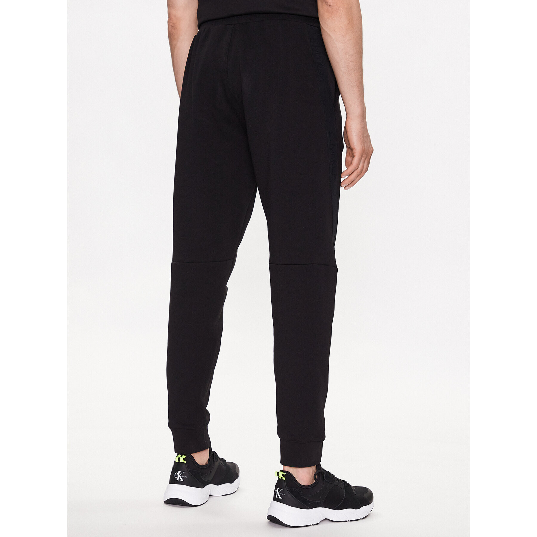 Calvin Klein Pantaloni trening Logo K10K111205 Negru Relaxed Fit - Pled.ro