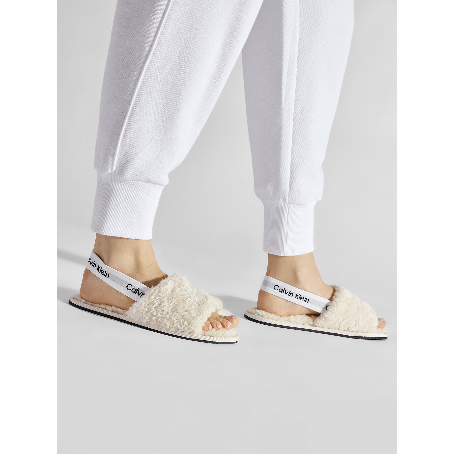 Calvin Klein Papuci de casă Slipper Slingback U He-Shearling HW0HW00836 Bej - Pled.ro