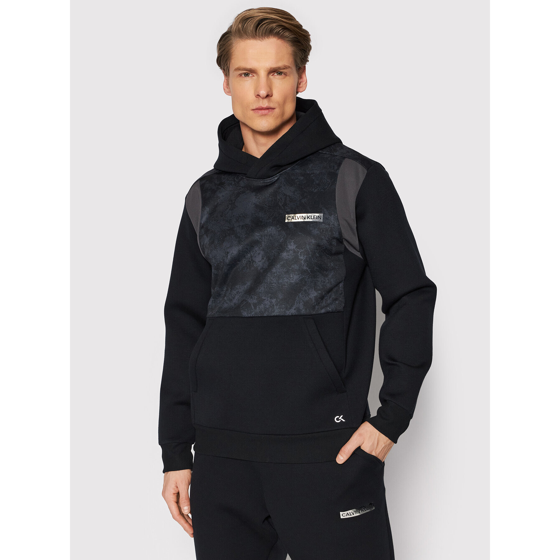 Calvin Klein Performance Bluză 00GMH1W305 Negru Regular Fit - Pled.ro