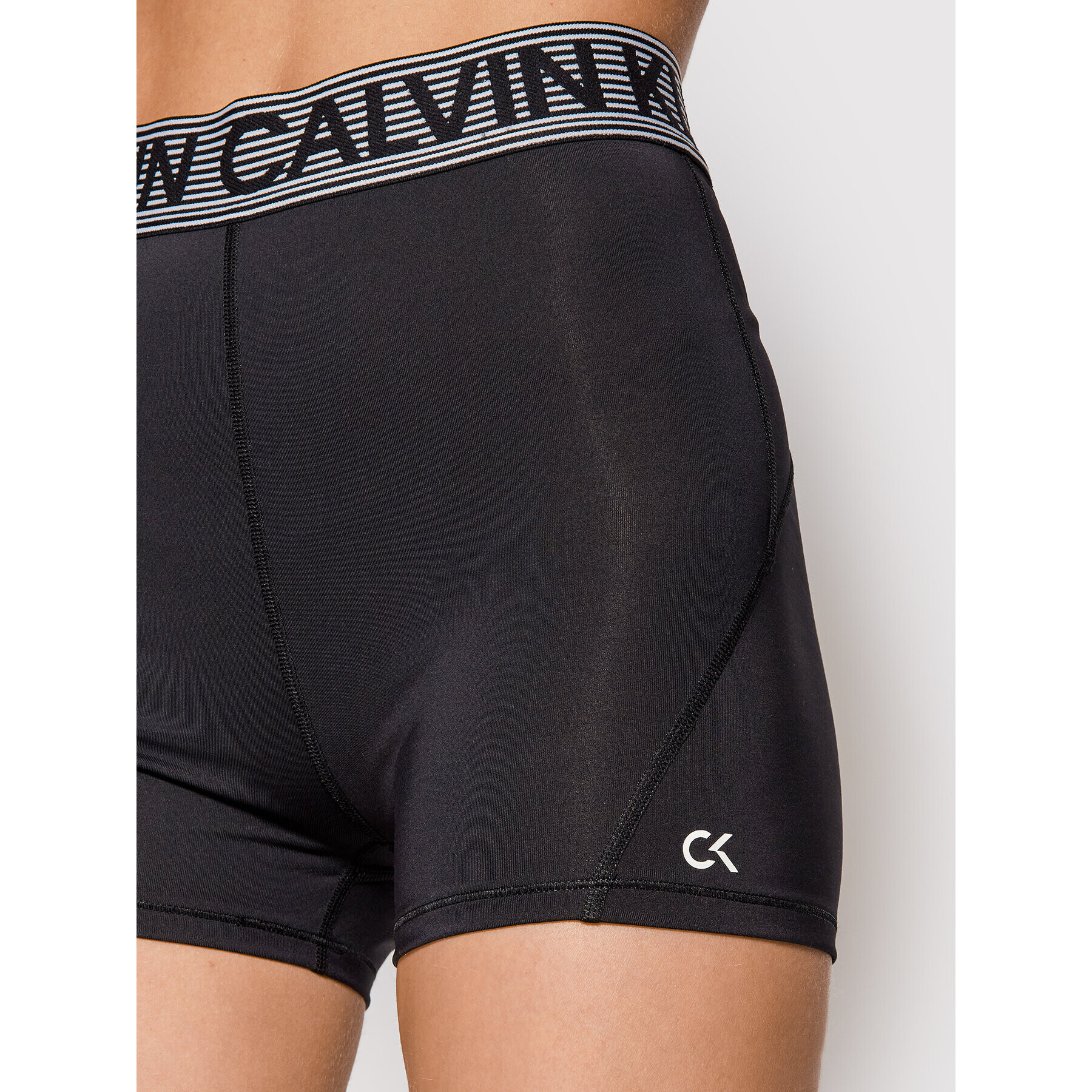 Calvin Klein Performance Pantaloni scurți sport 00GWF1S801 Negru Slim Fit - Pled.ro