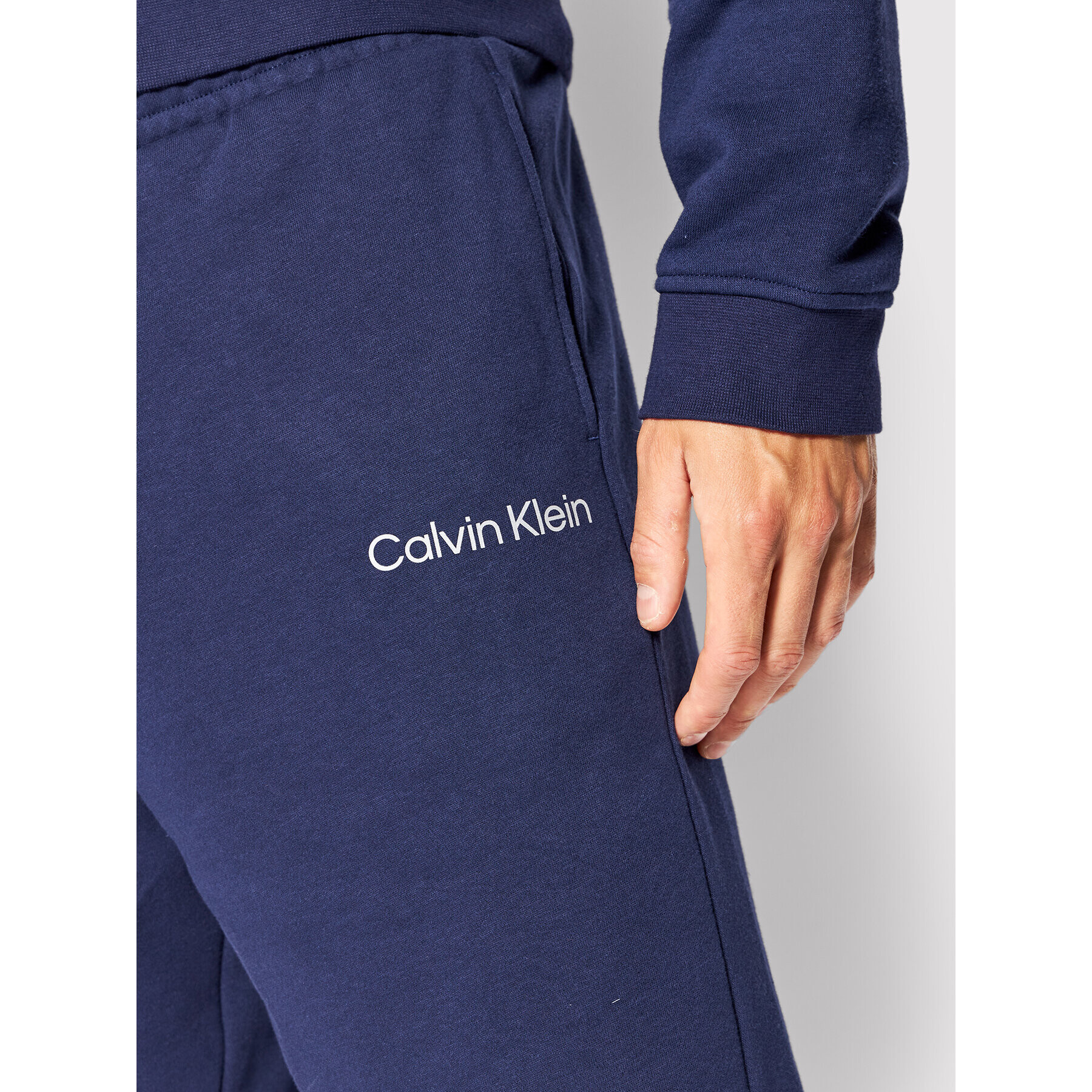 Calvin Klein Performance Pantaloni scurți sport 00GMS2S804 Bleumarin Regular Fit - Pled.ro