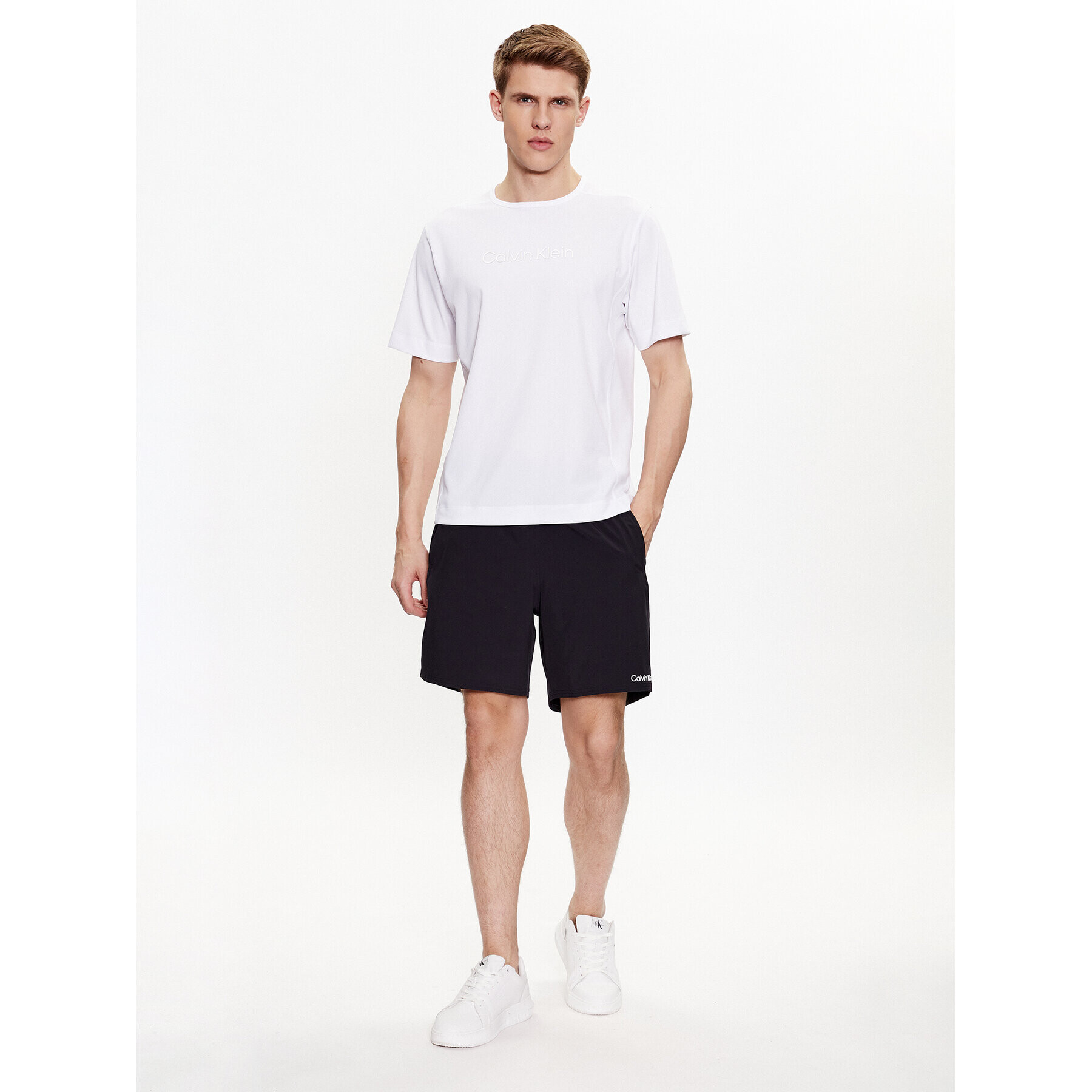 Calvin Klein Performance Pantaloni scurți sport 00GMS3S800 Negru Regular Fit - Pled.ro