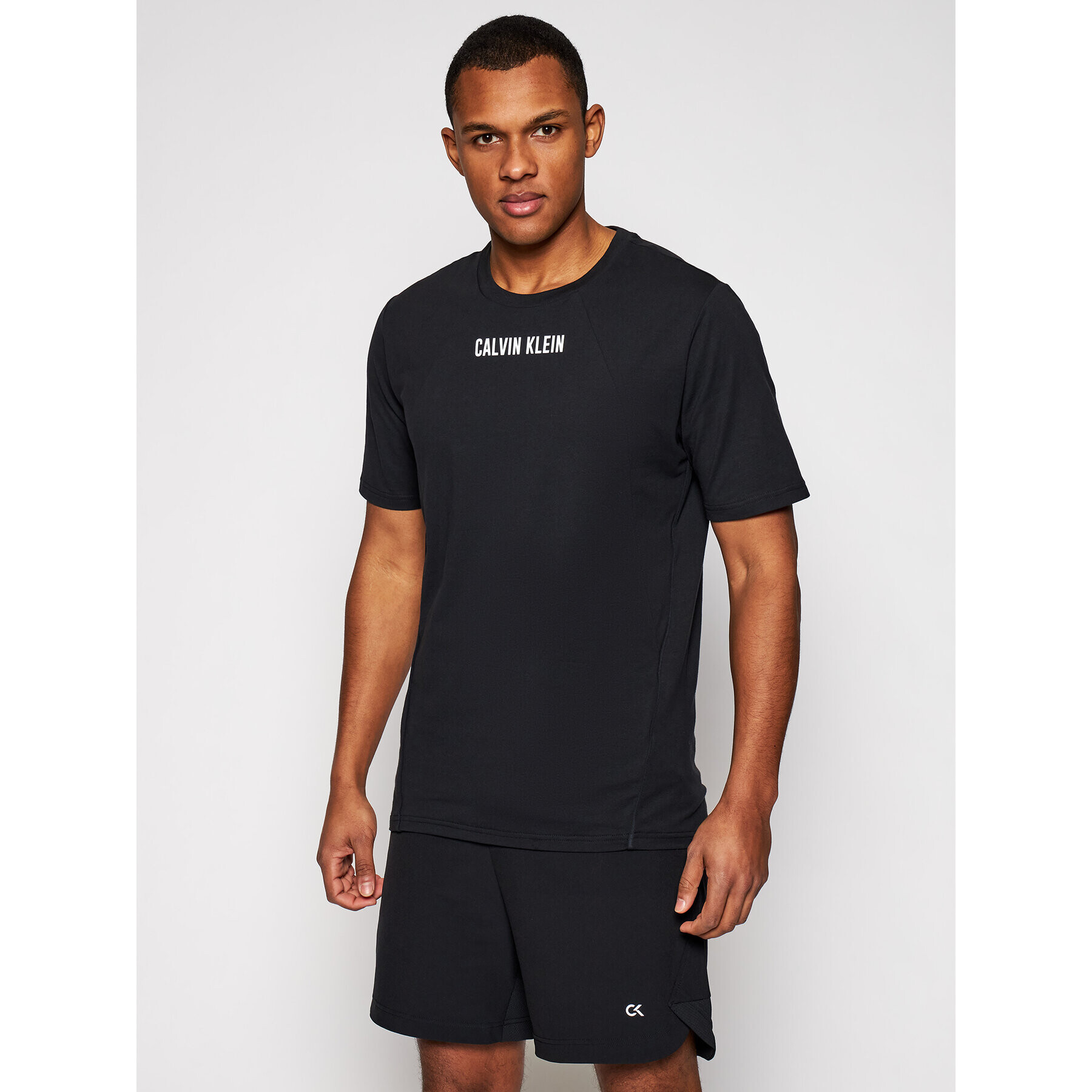 Calvin Klein Performance Tricou Pw 00GMS1K136 Negru Regular Fit - Pled.ro