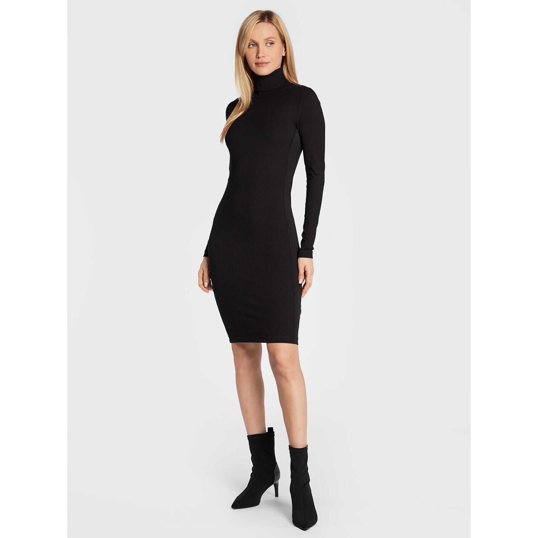 Calvin Klein Rochie tricotată K20K204599 Negru Slim Fit - Pled.ro