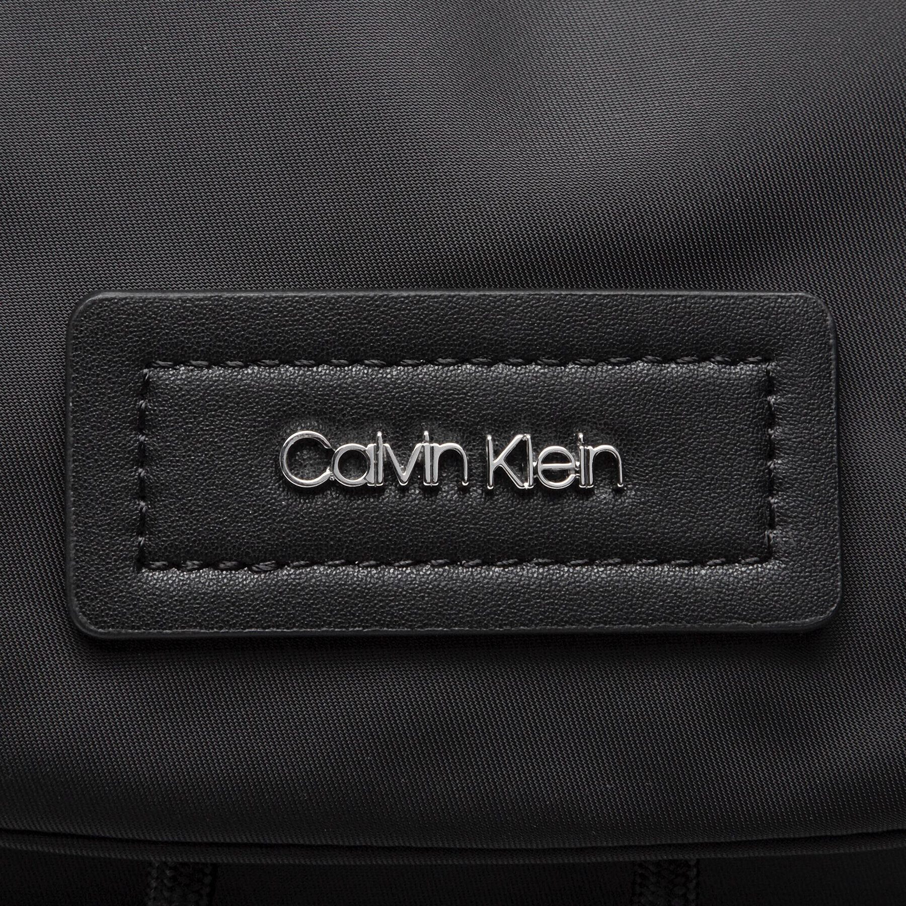 Calvin Klein Rucsac Ck Must Nylon Backpack W/Flap K60K609901 Negru - Pled.ro