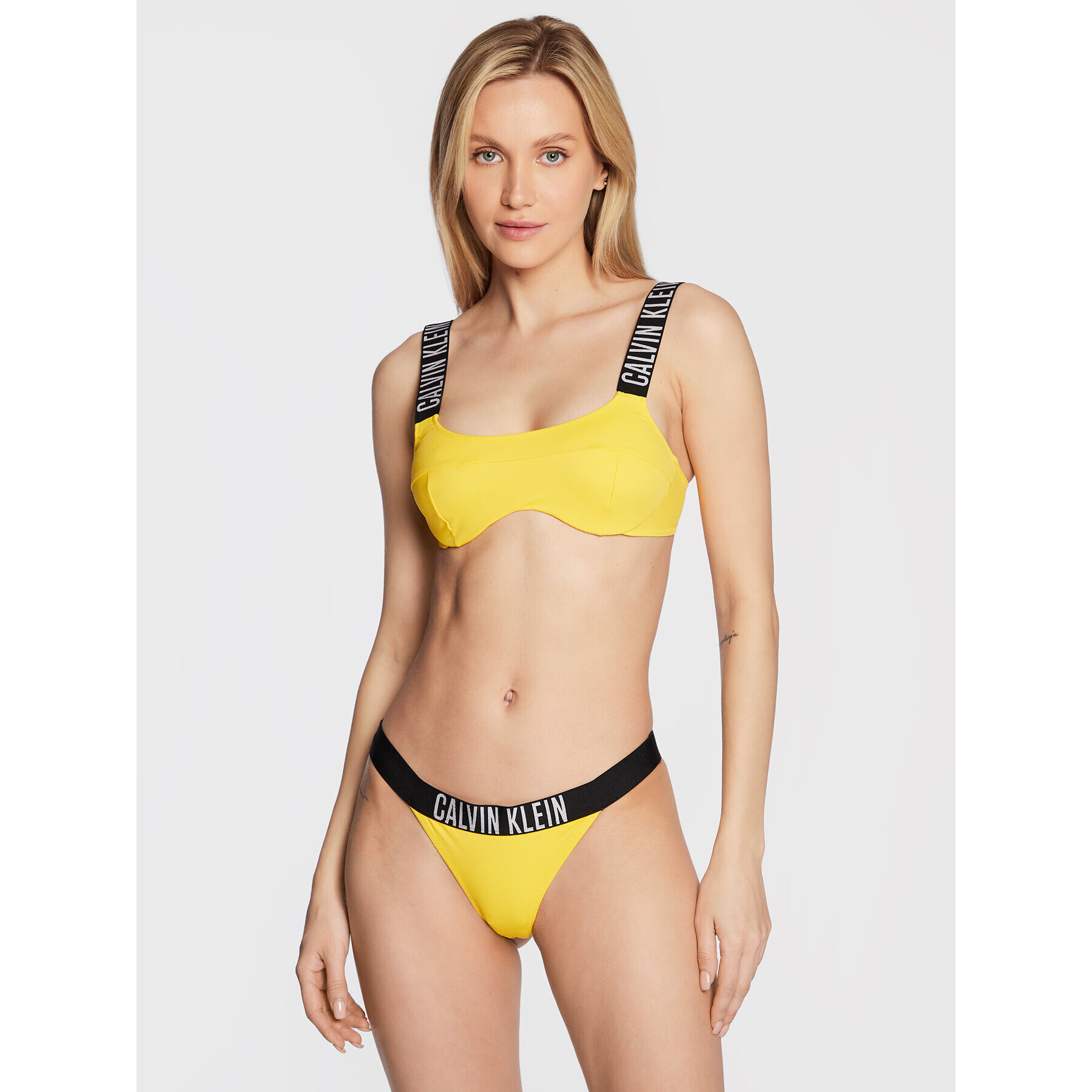 Calvin Klein Swimwear Bikini partea de sus Intense Power KW0KW01908 Galben - Pled.ro