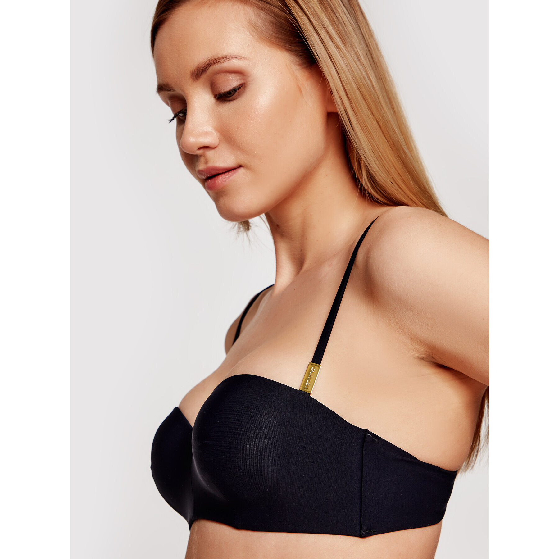 Calvin Klein Swimwear Bikini partea de sus Structured Bandeau KW0KW01389 Negru - Pled.ro