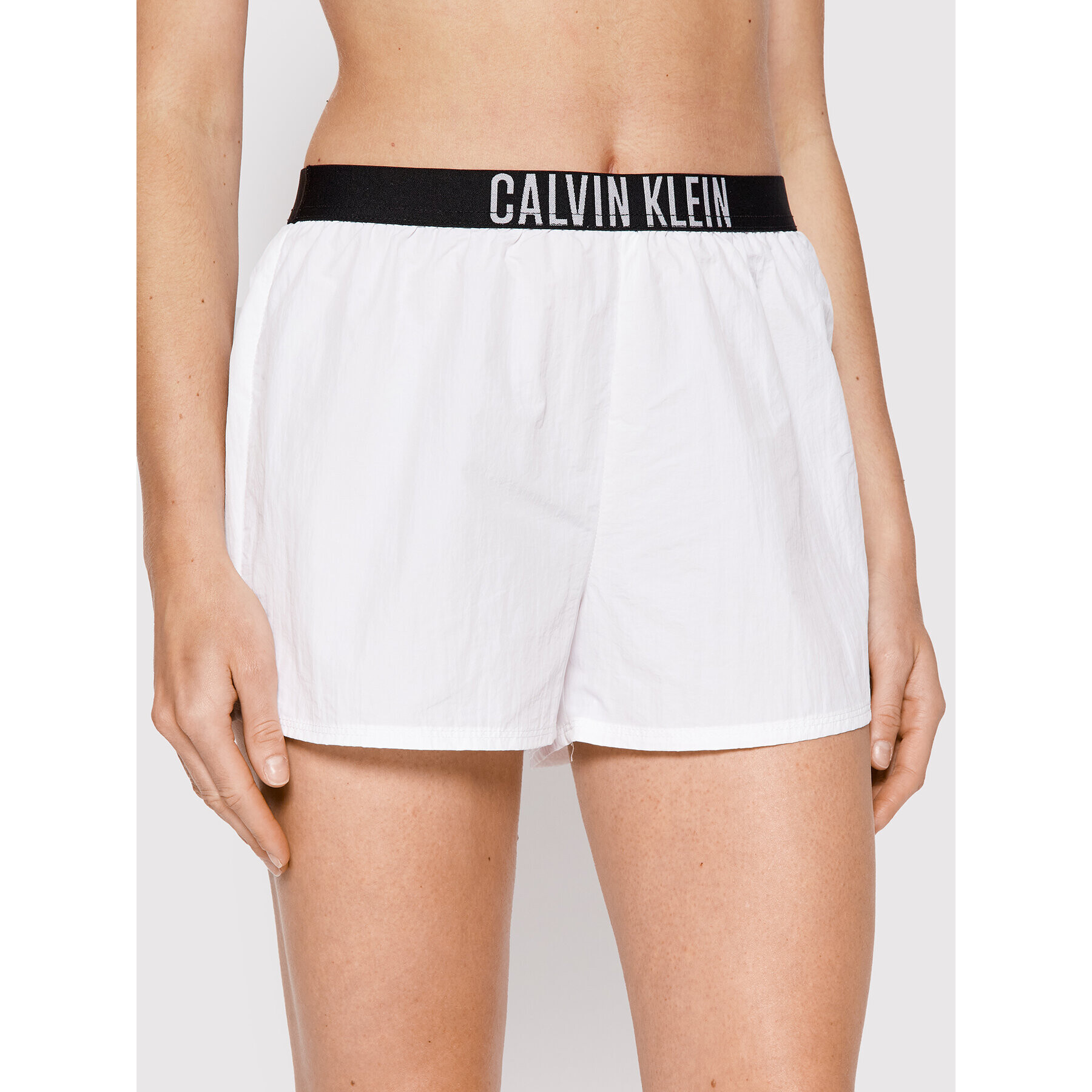 Calvin Klein Swimwear Pantaloni scurți de plajă KW0KW01777 Alb Regular Fit - Pled.ro