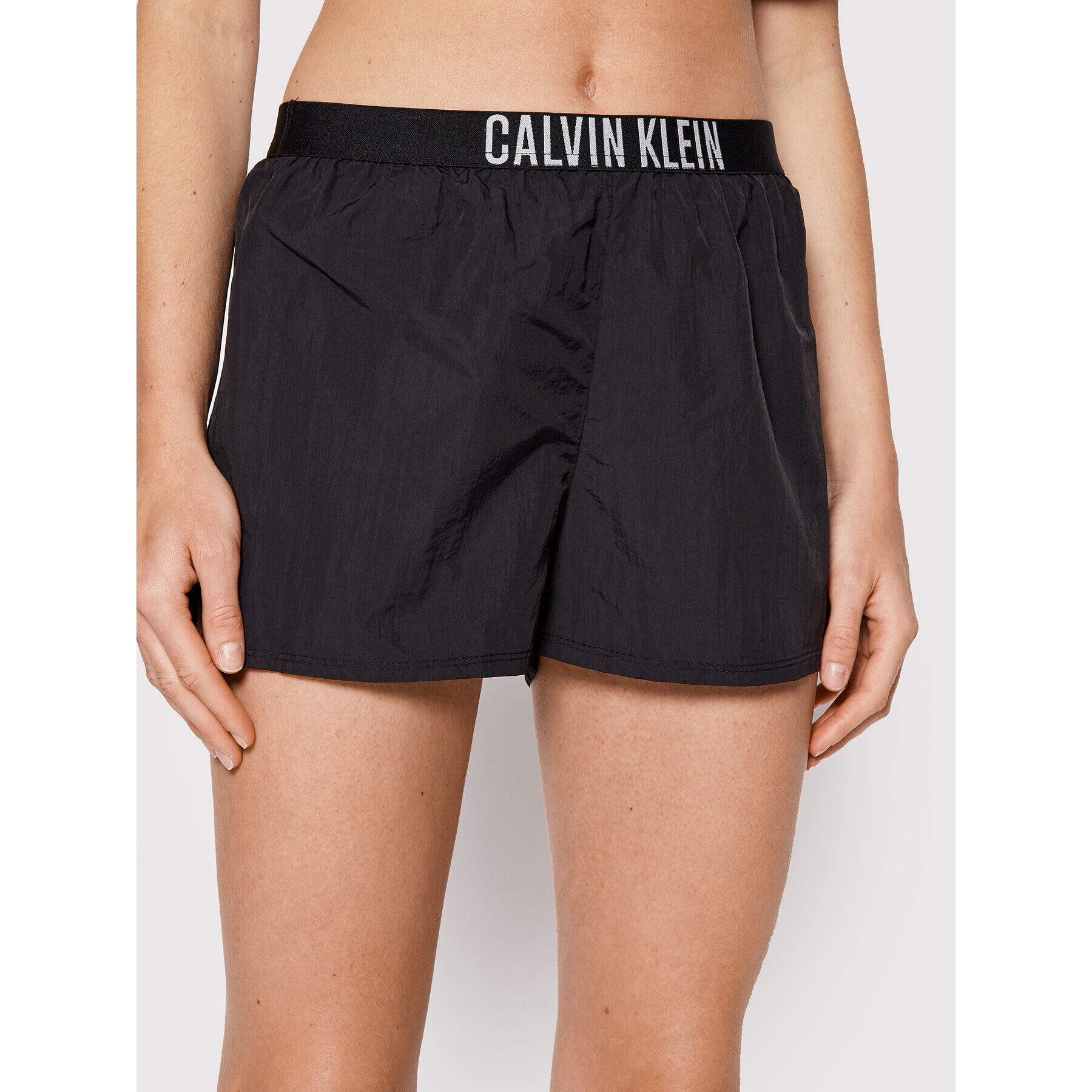 Calvin Klein Swimwear Pantaloni scurți de plajă KW0KW01777 Negru Regular Fit - Pled.ro