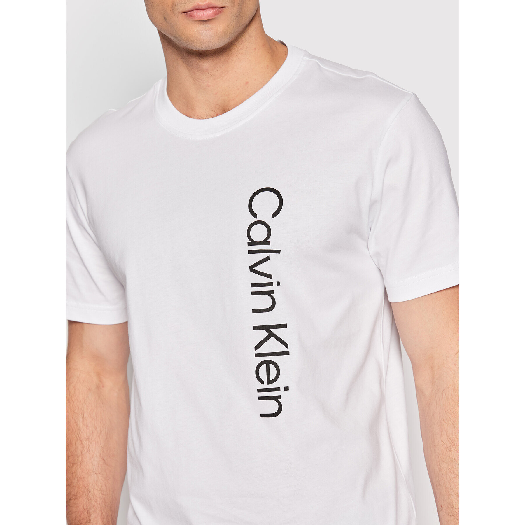 Calvin Klein Tricou Off Placement Logo K10K109738 Alb Slim Fit - Pled.ro