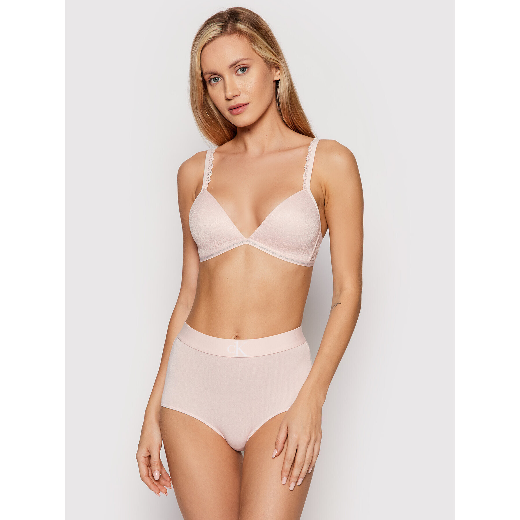 Calvin Klein Underwear Boxeri 000QF6672E Roz - Pled.ro