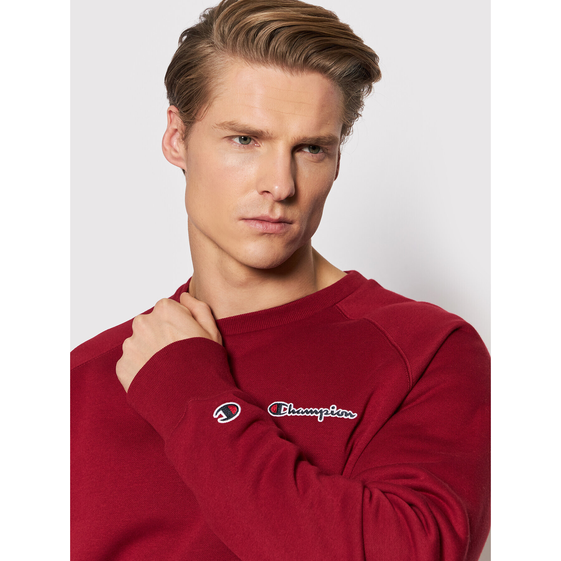 Champion Bluză Blend Script Logo Back 216484 Vișiniu Regular Fit - Pled.ro