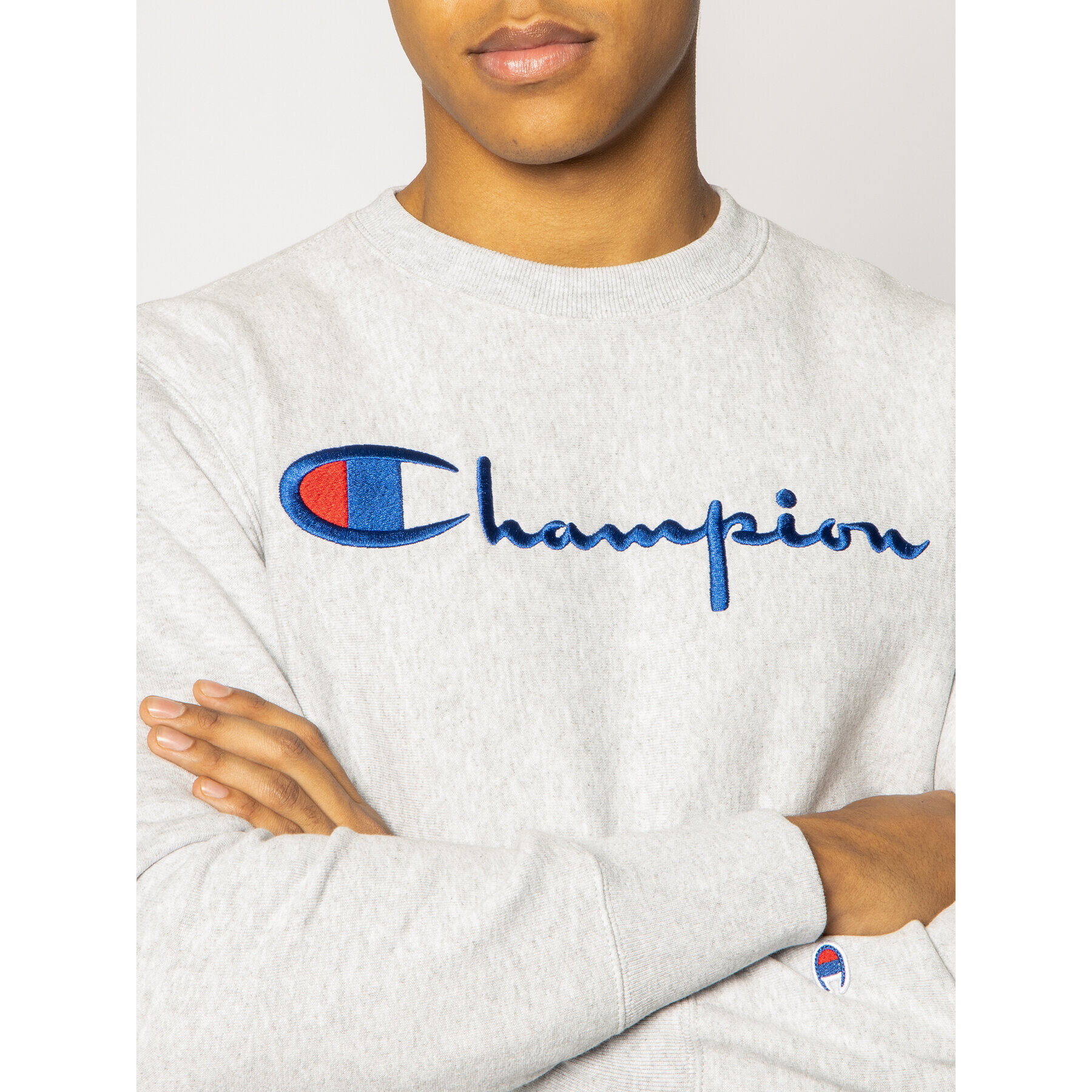 Champion Bluză Crewneck 215160 Gri Regular Fit - Pled.ro