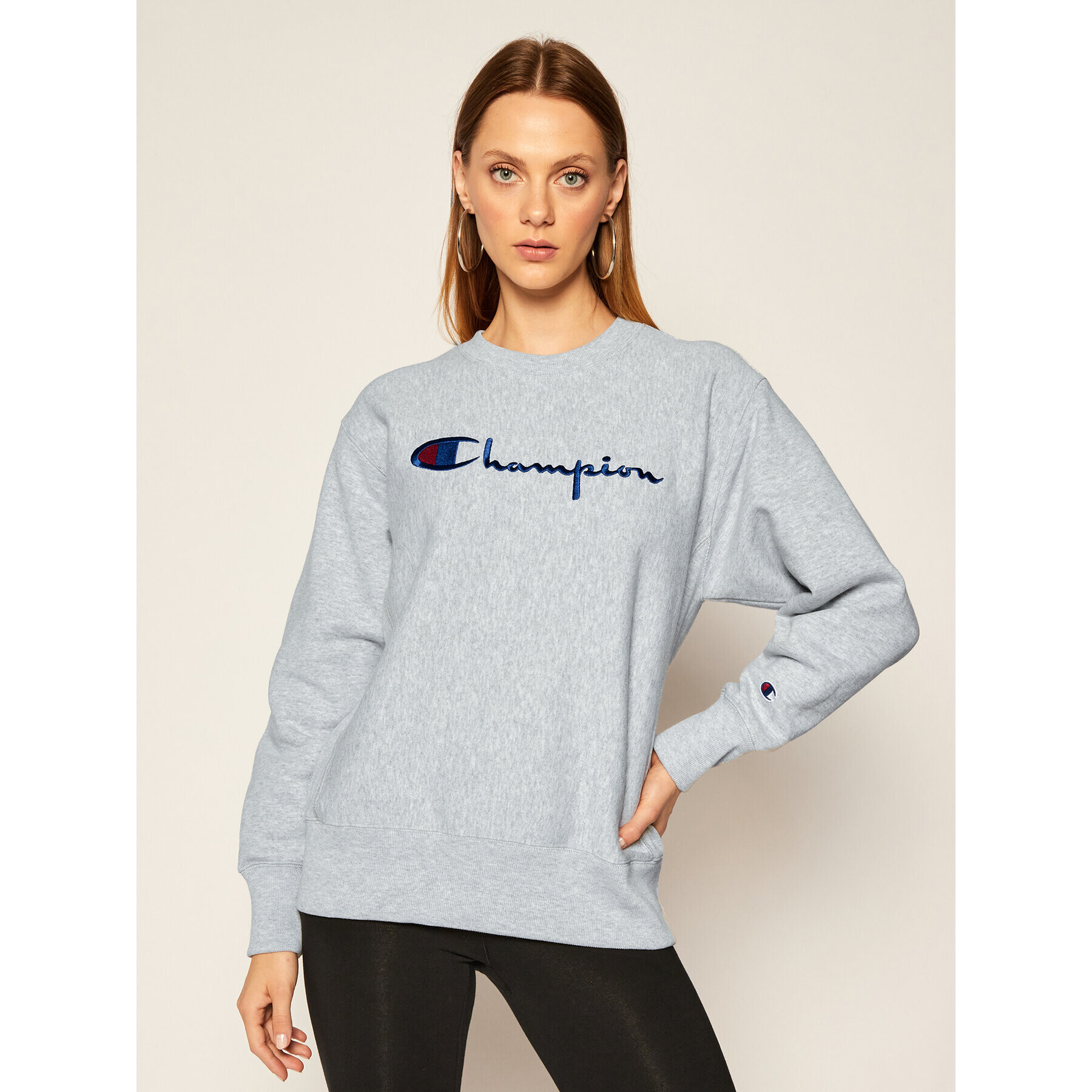 Champion Bluză Script Logo 113795 Gri Regular Fit - Pled.ro