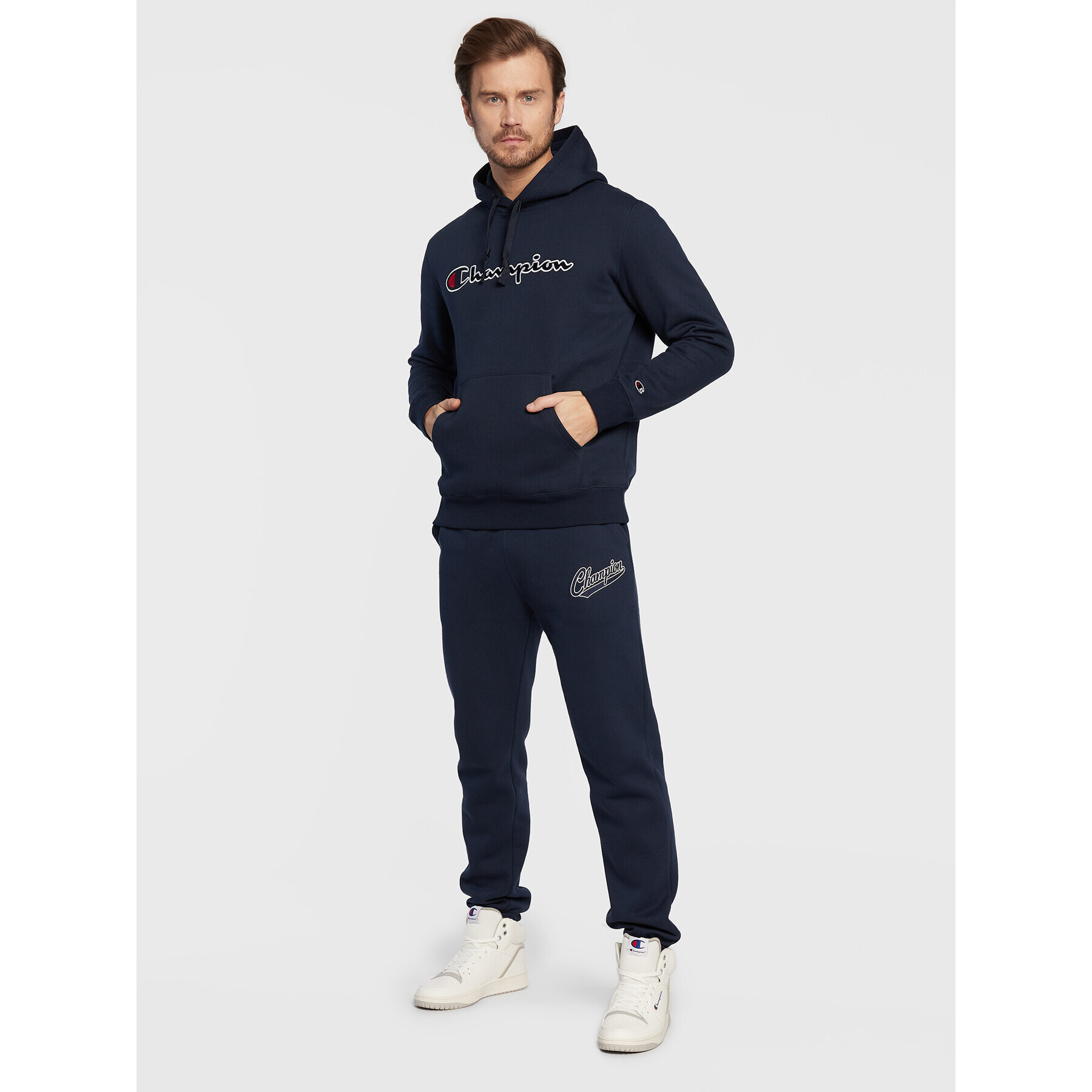 Champion Bluză Script Logo Embroidery 217858 Bleumarin Regular Fit - Pled.ro