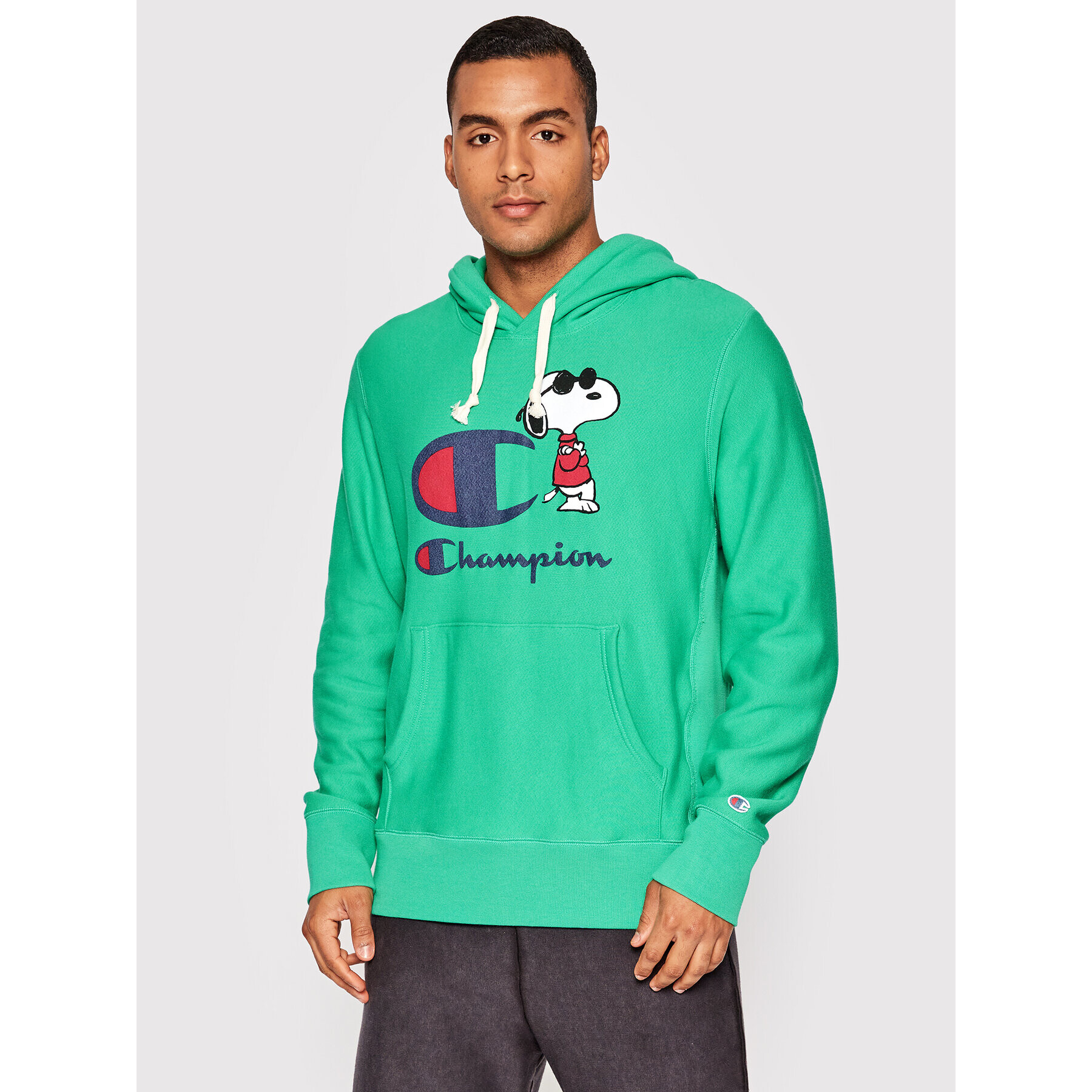 Champion Bluză Peanuts™ Graphic 217799 Verde Custom Fit - Pled.ro