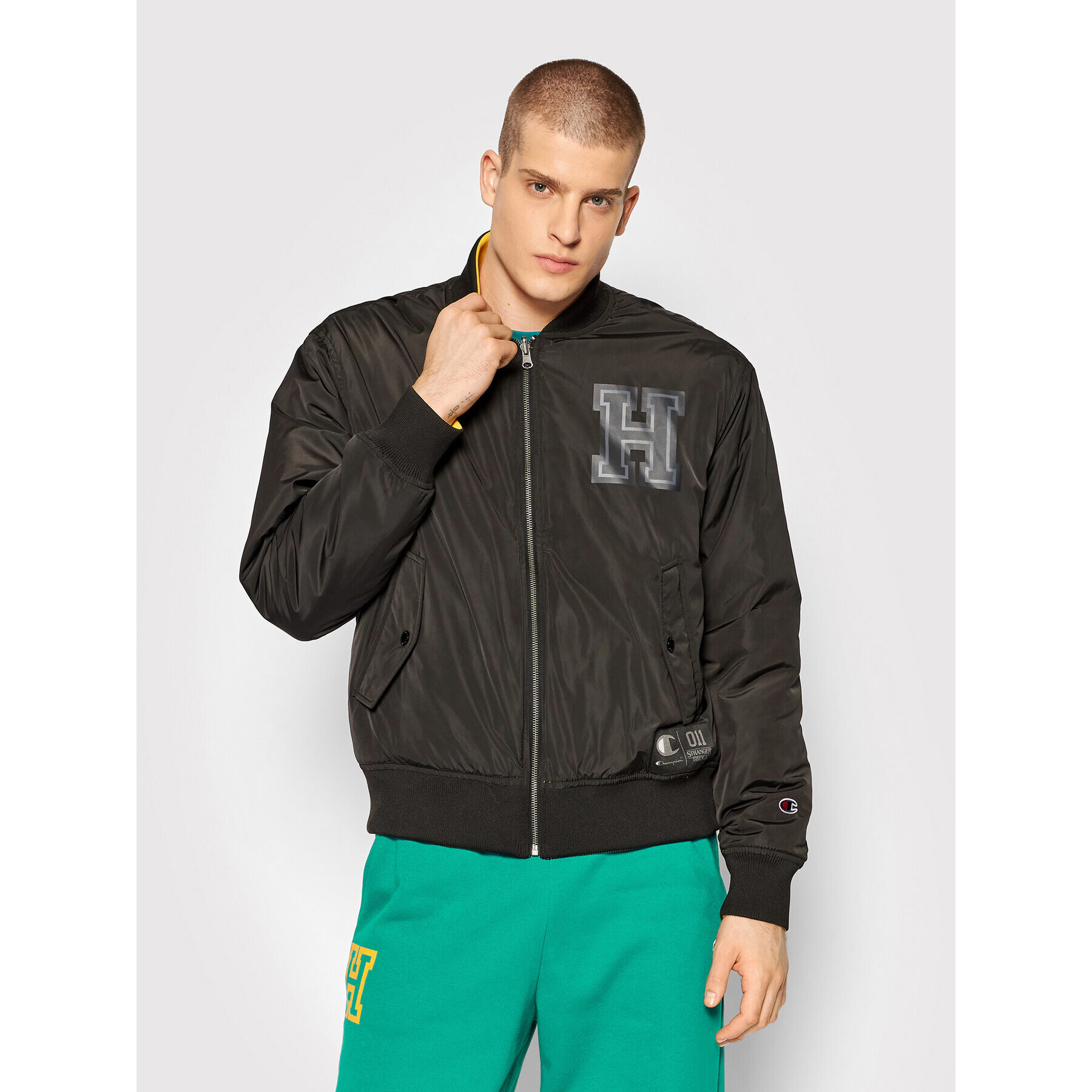 Champion Geacă bomber Unisex STRANGER THINGS Hawkins 217754 Galben Regular Fit - Pled.ro