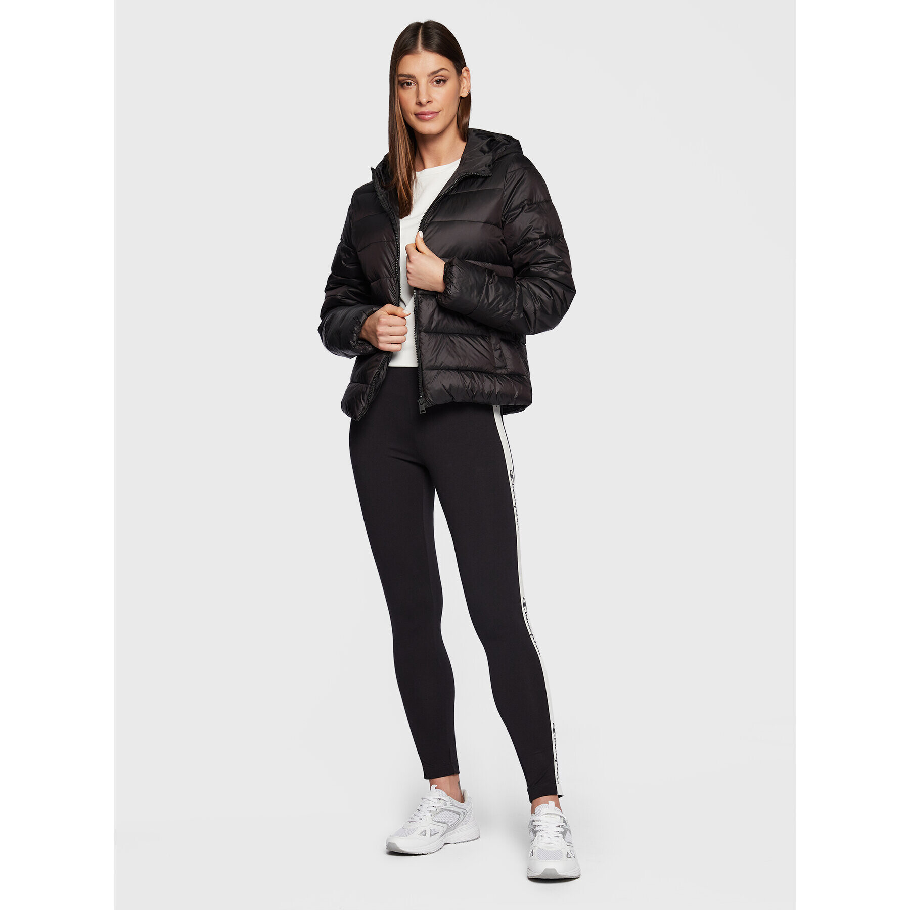 Champion Geacă din puf 115753 Negru Regular Fit - Pled.ro