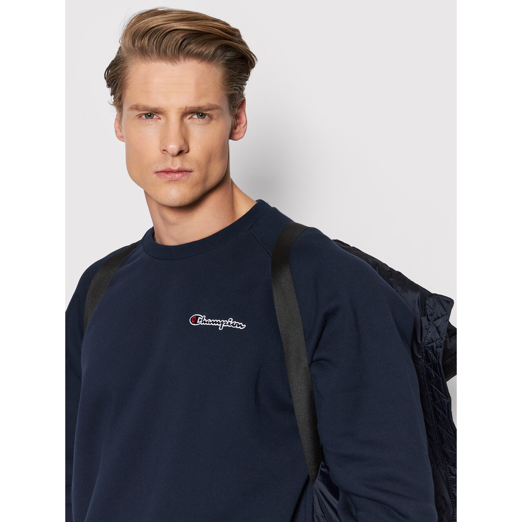 Champion Geacă din puf 216842 Bleumarin Regular Fit - Pled.ro