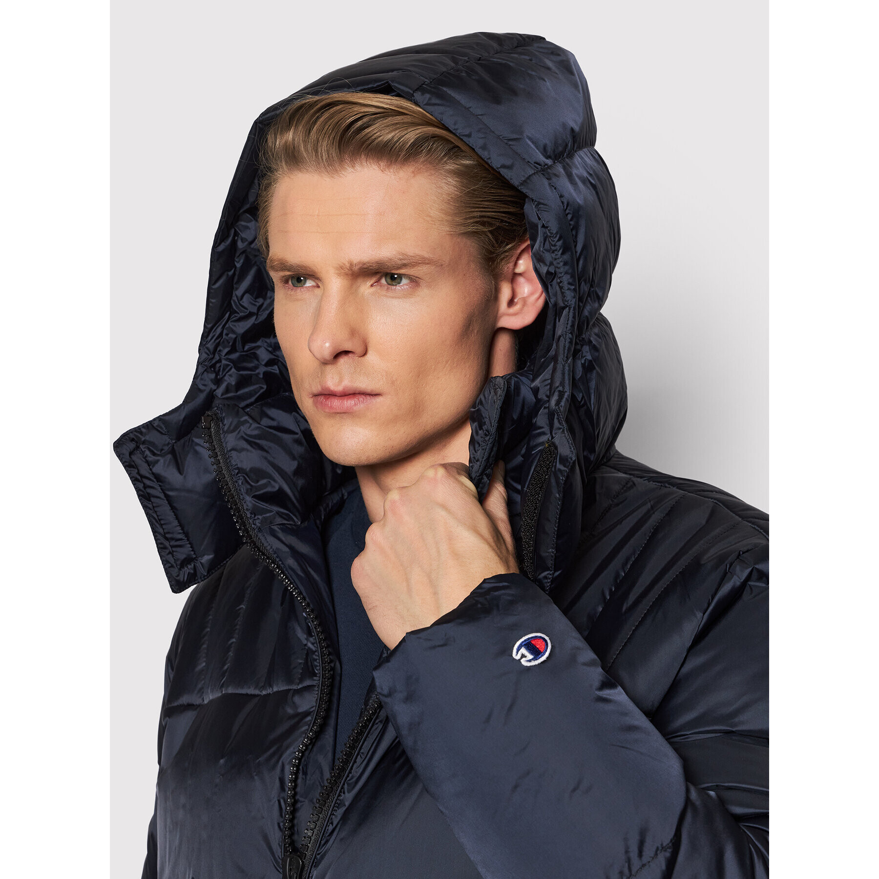 Champion Geacă din puf 216842 Bleumarin Regular Fit - Pled.ro