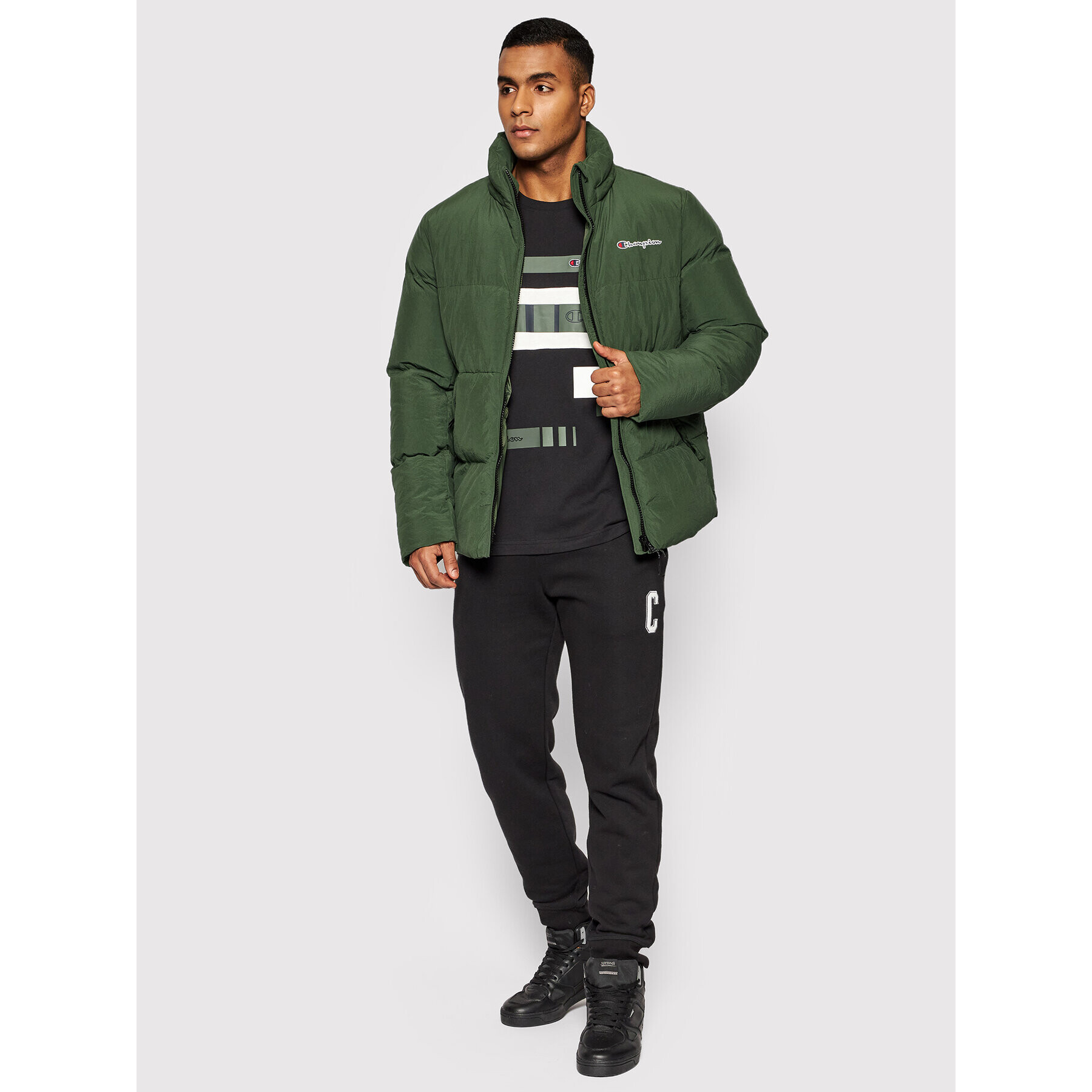 Champion Geacă din puf High Neck Script Logo 216953 Verde Regular Fit - Pled.ro