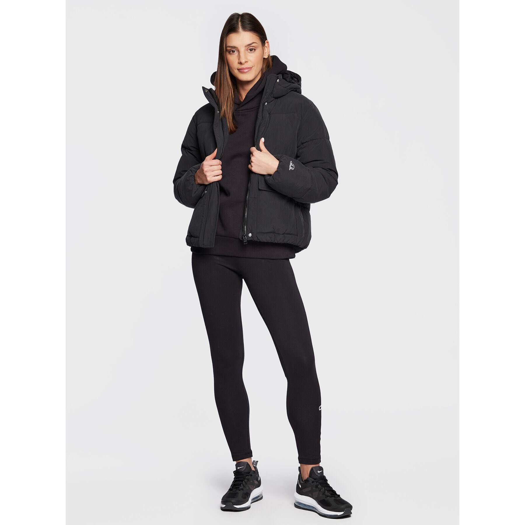 Champion Geacă din puf Logo 115758 Negru Custom Fit - Pled.ro