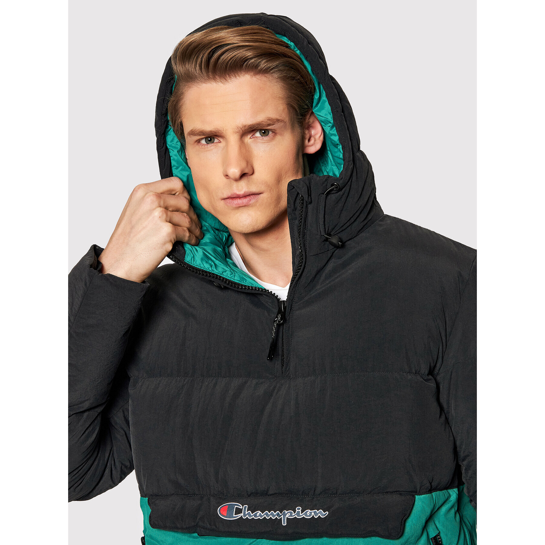 Champion Geacă fără fermoar Script Logo 216733 Negru Regular Fit - Pled.ro