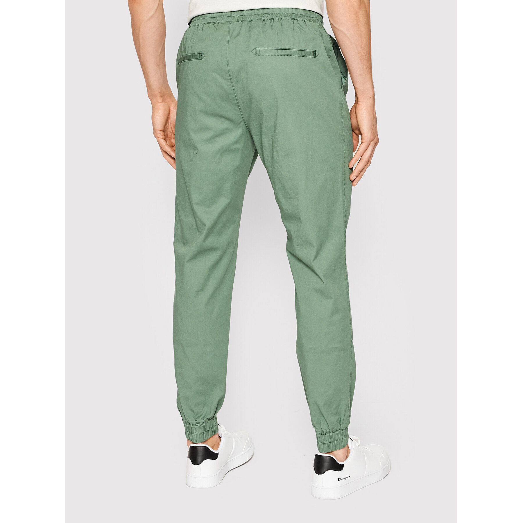 Champion Joggers Twill Cuffed 214366 Verde Slim Fit - Pled.ro