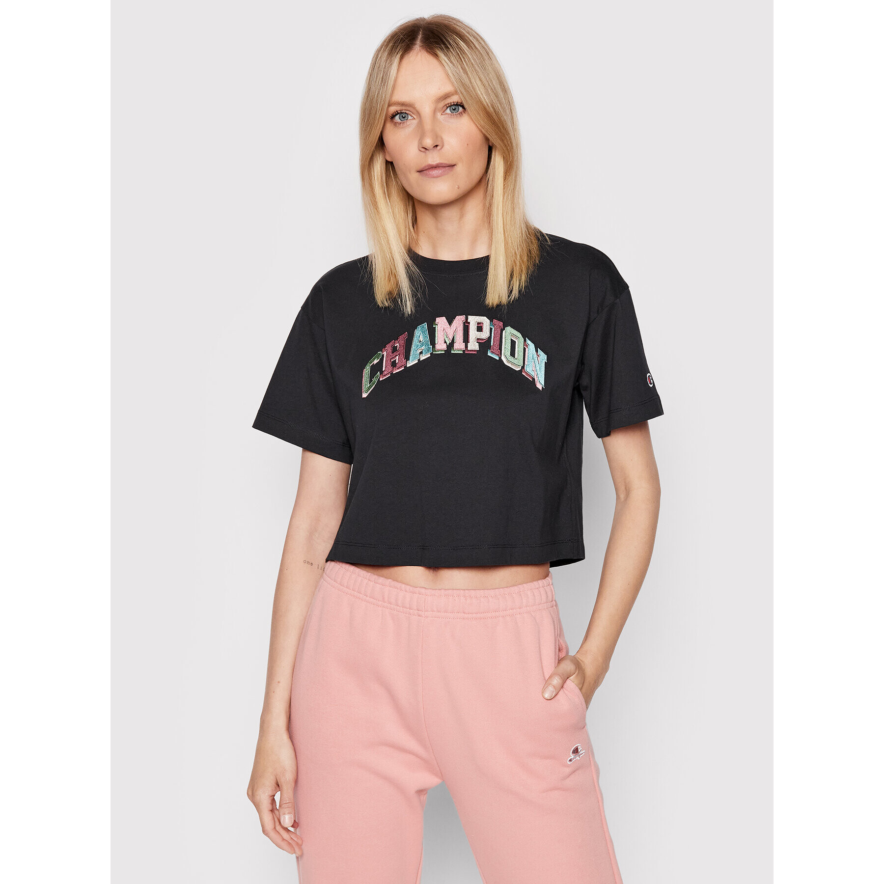 Champion Tricou Embroidered Bookstore Logo 114969 Negru Cropped Fit - Pled.ro