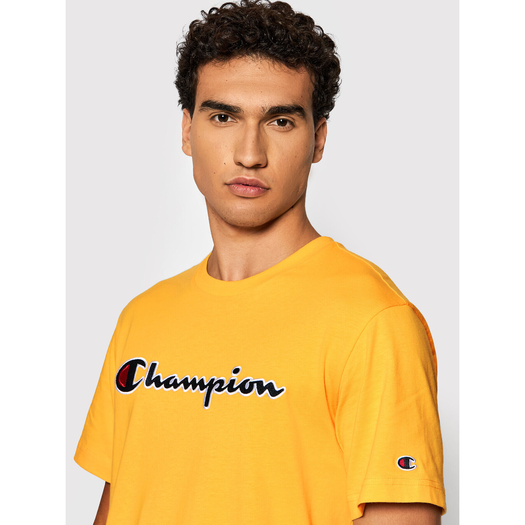 Champion Tricou Script Logo 216473 Galben Regular Fit - Pled.ro