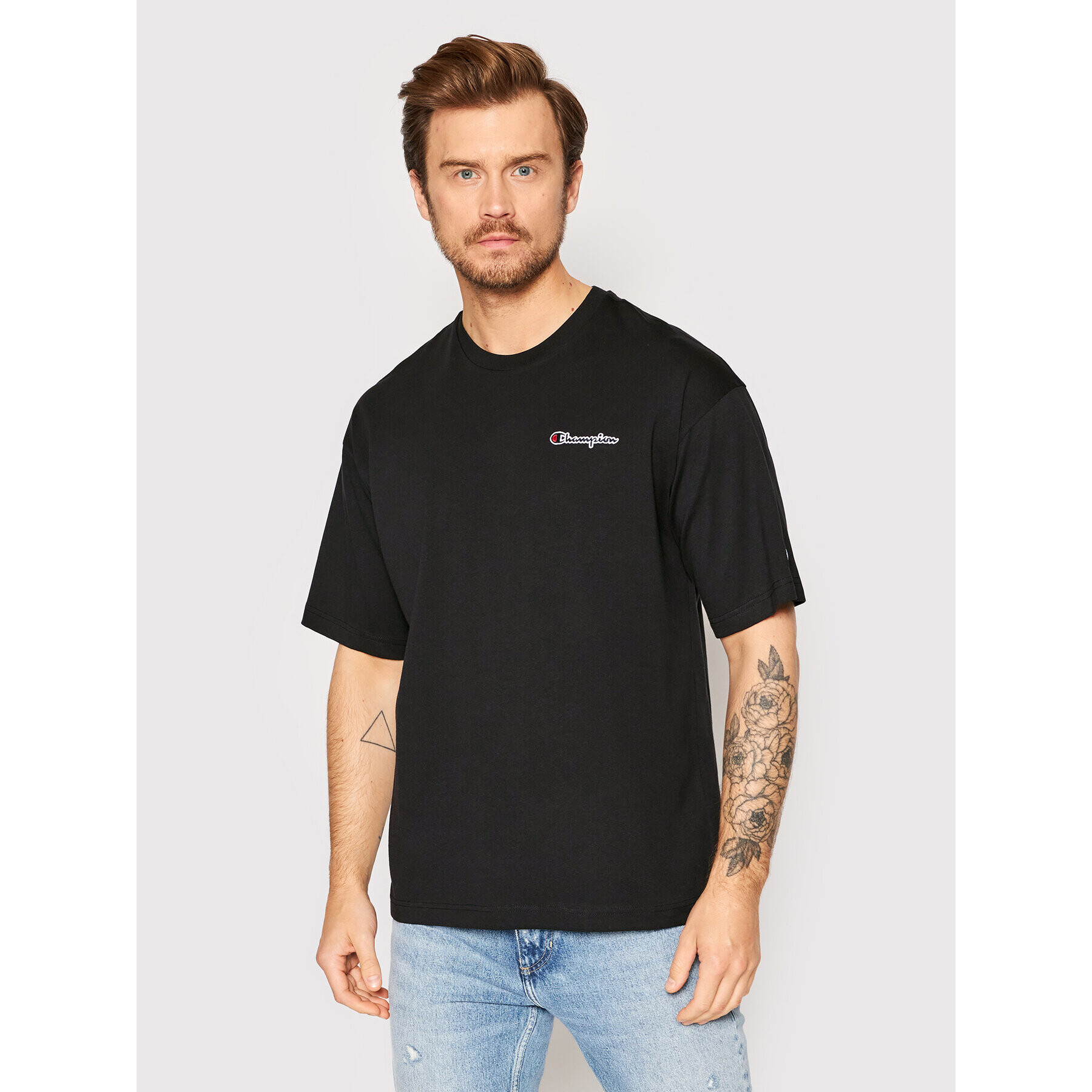 Champion Tricou Script Logo 217071 Negru Comfort Fit - Pled.ro